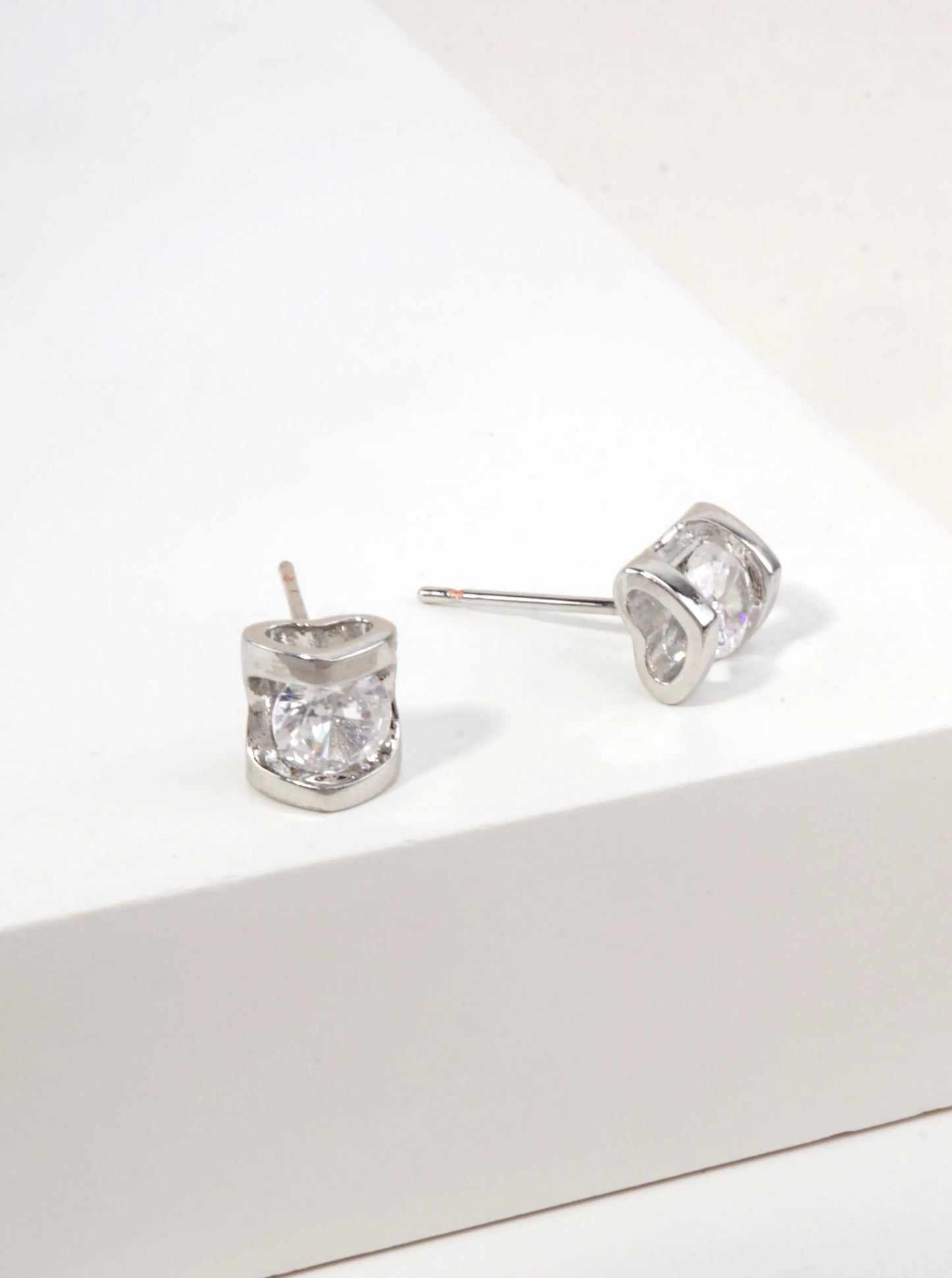 14K-Gold-Dipped-Open-Heart-Round-CZ-Stud-Earrings-151-DE1247-RHCRY-0-14AX2J11061726K1210.jpg