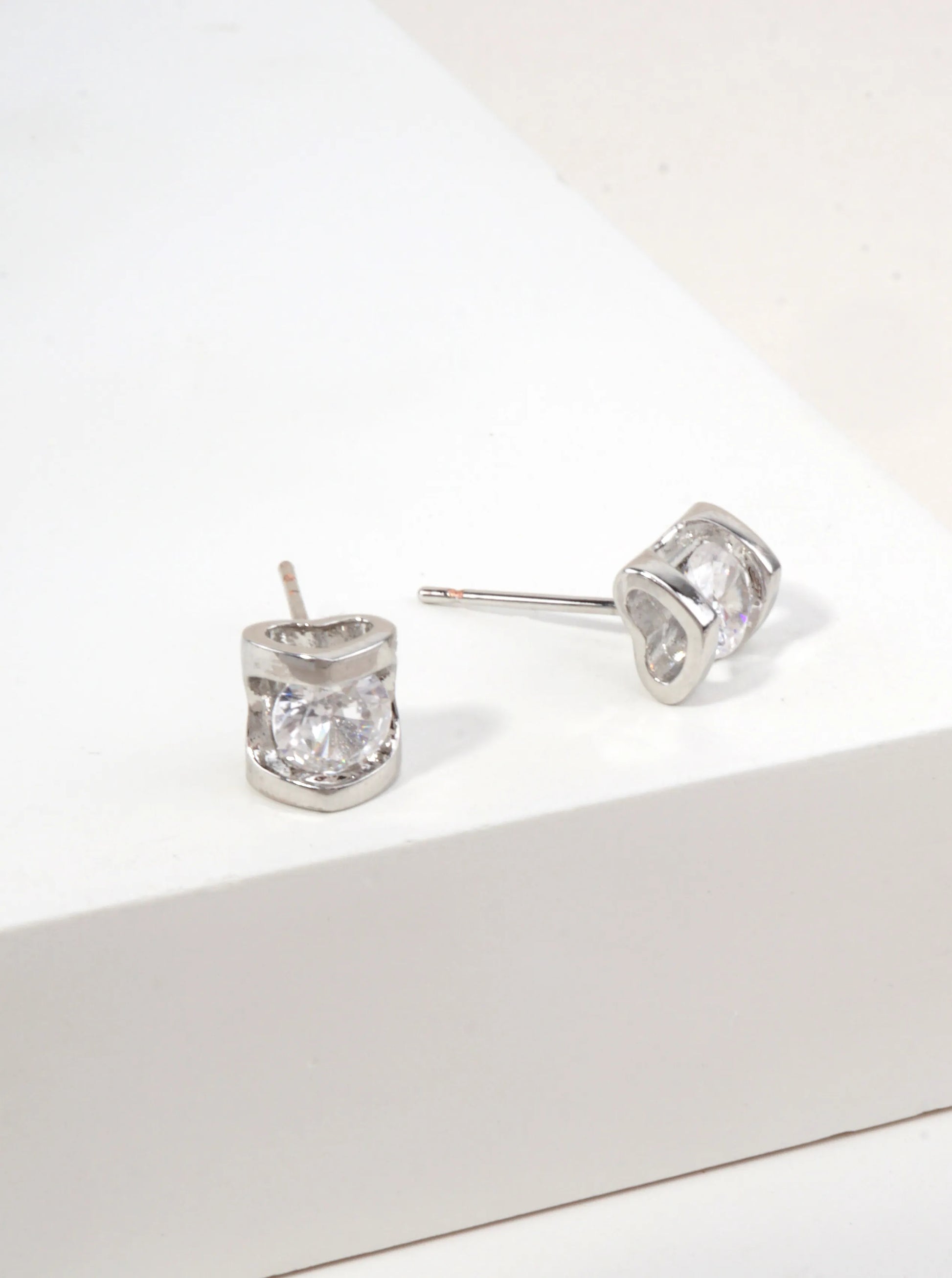 14K-Gold-Dipped-Open-Heart-Round-CZ-Stud-Earrings-151-DE1247-RHCRY-0-14AX2J11061726K1210.jpg