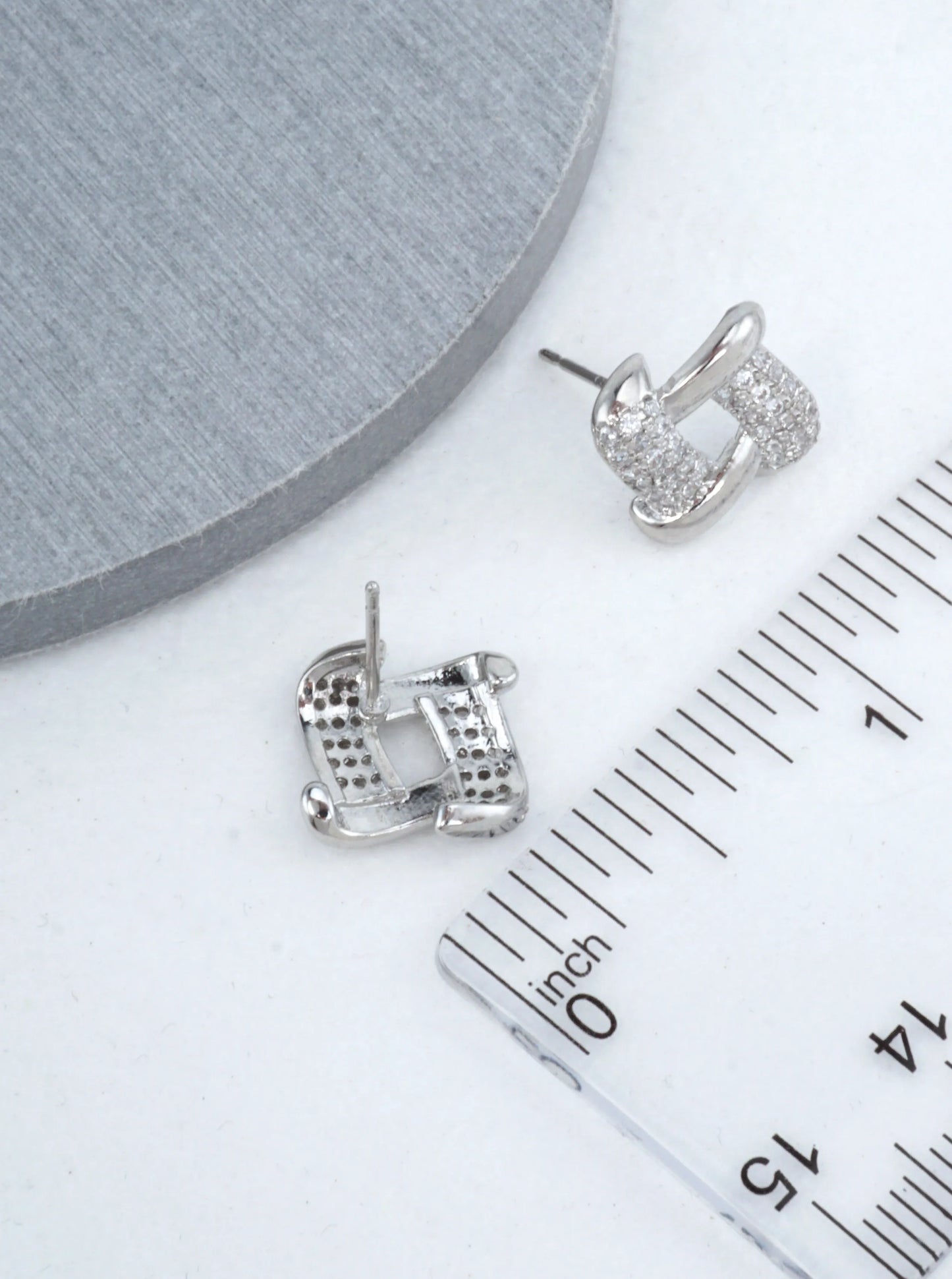 14K-Gold-Dipped-Pave-Interlocking-Link-Earrings-151-DE1684-RHCRY-1-UEHGPM12060726K0311.jpg