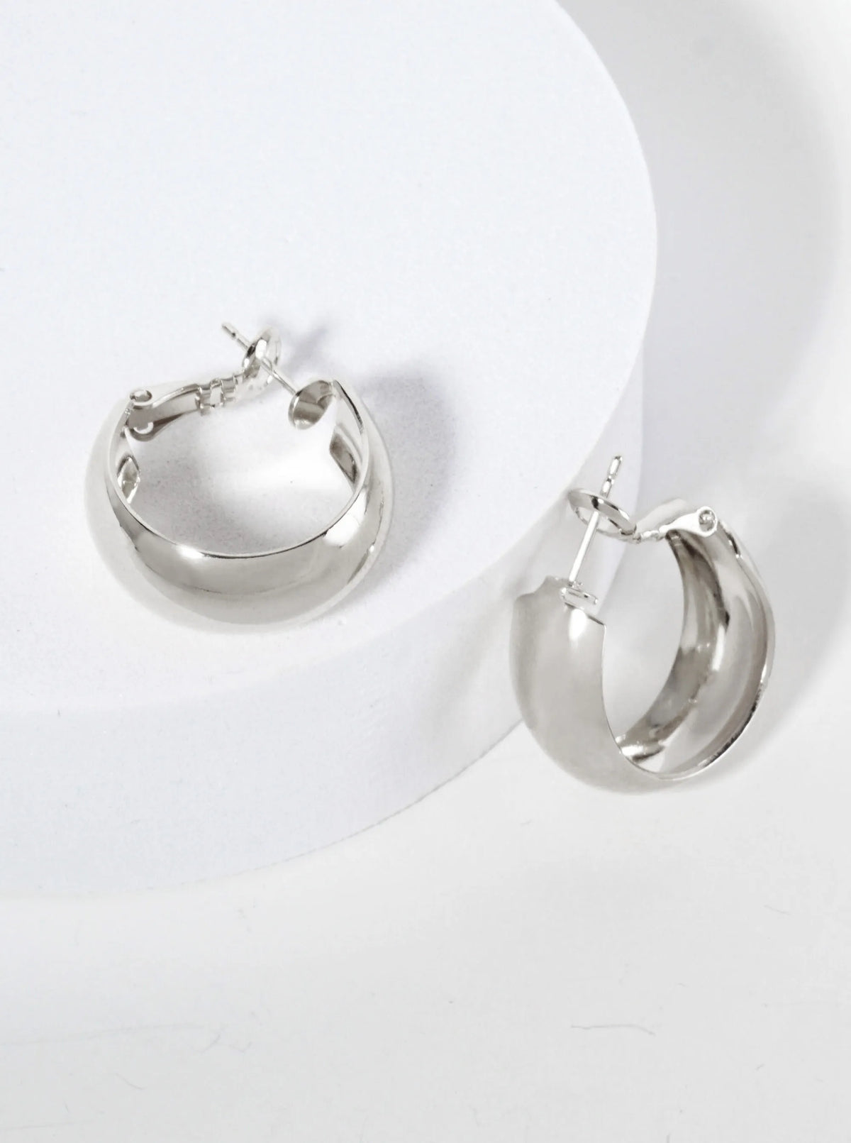14K-Gold-Dipped Polished Brass 20mm Latch-Back Hoop Earrings With 9mm Thickness