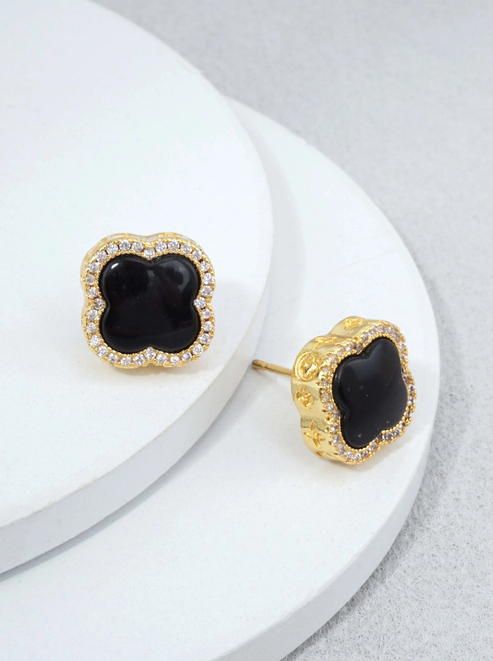 14K-Gold-Dipped-Quatrefoil-Stud-Earring-With-CZ-151-DE1652-GDBLK-0-H7WP8C23065826K0405.jpg