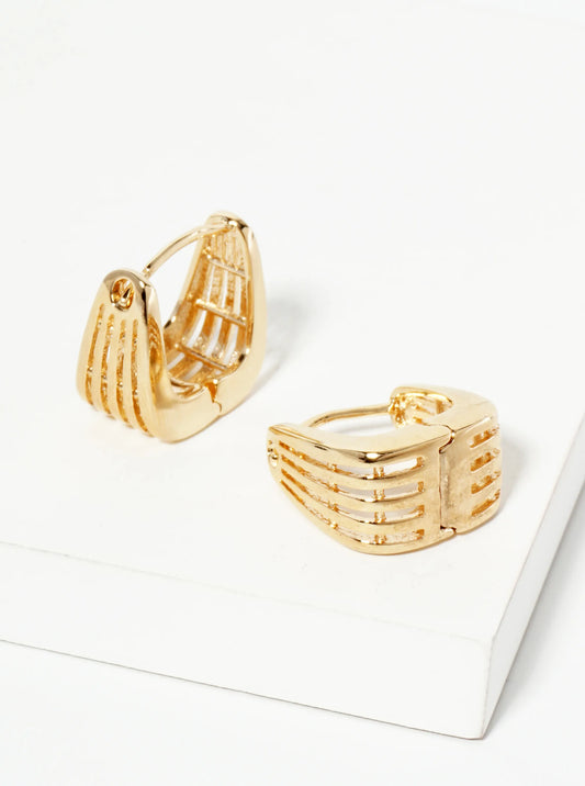 15mm 14K-Gold-Dipped Rectangular Shape Filigree Huggie Hoop Earrings