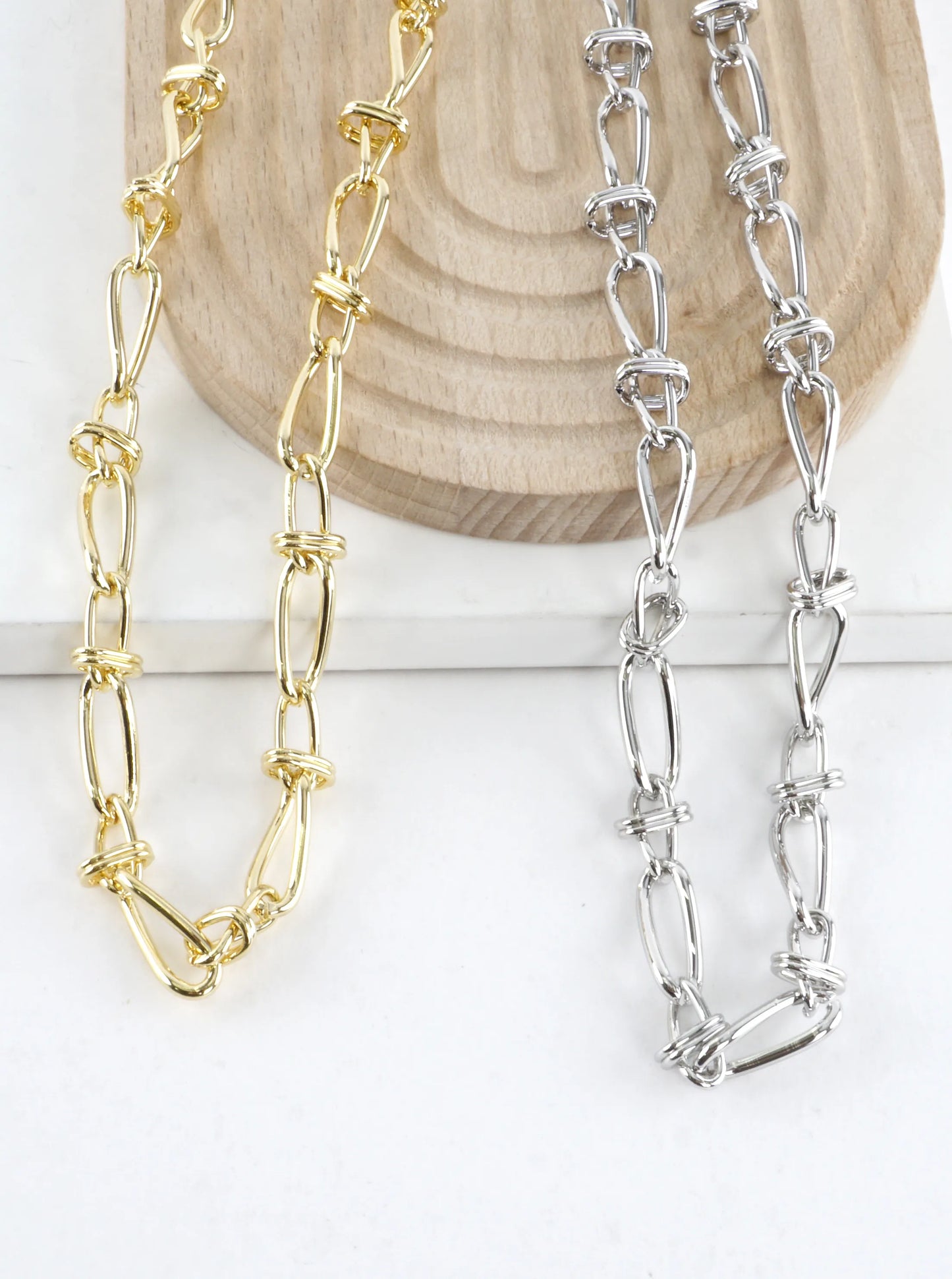 16 Inch Brass Twisted Figure Eight Chain Necklace