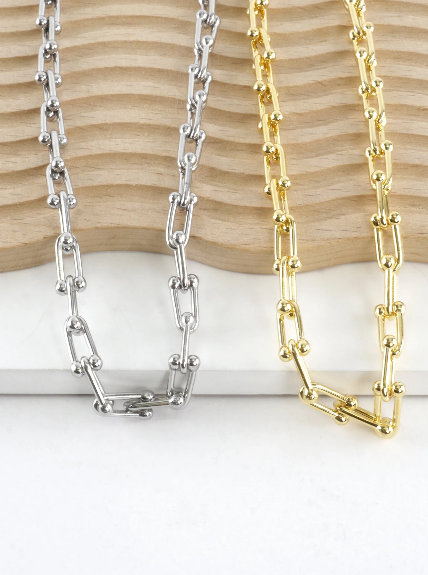 16 Inch Stainless Steel Horseshoe Chain Necklace