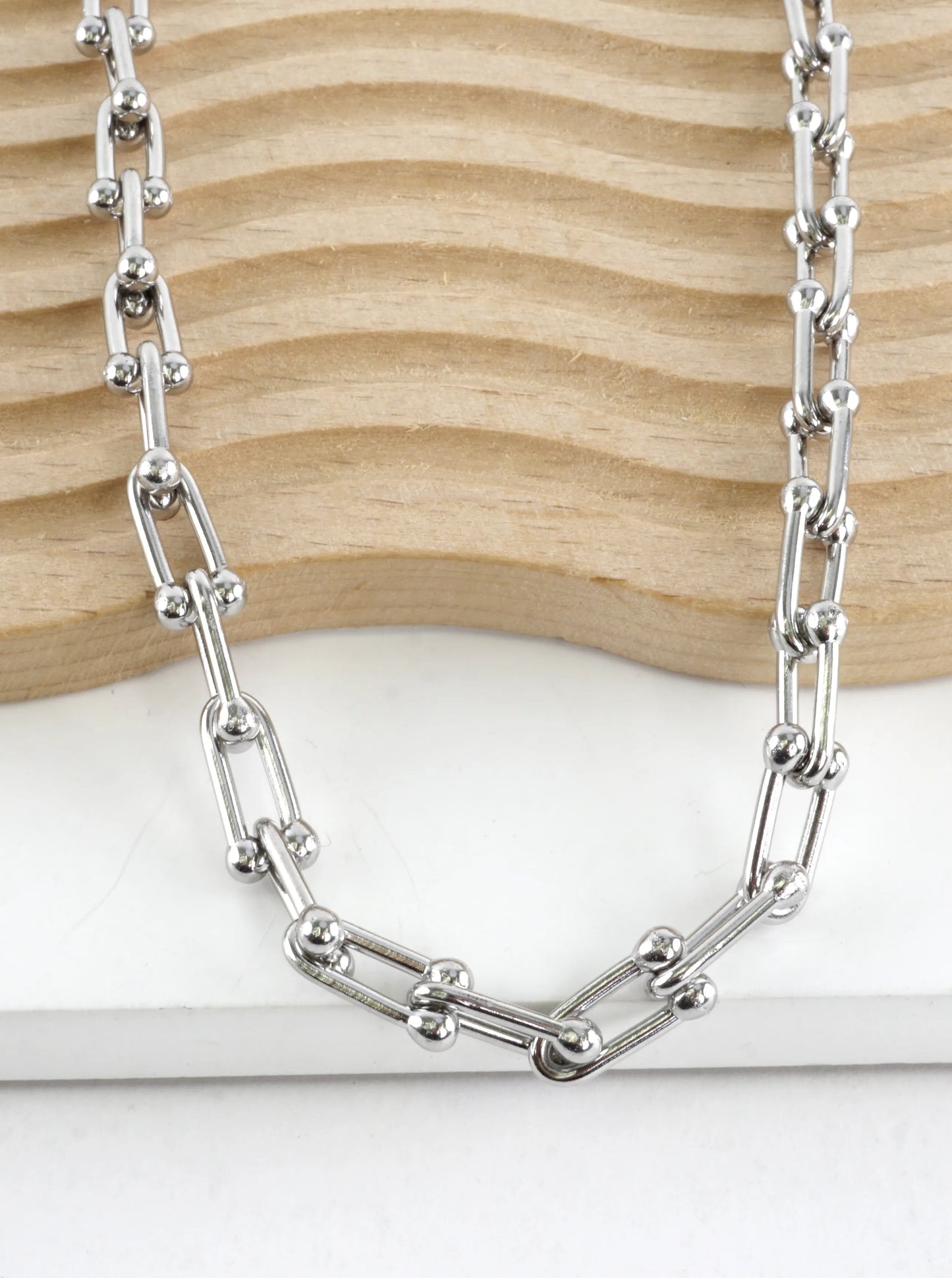 16 Inch Stainless Steel Horseshoe Chain Necklace