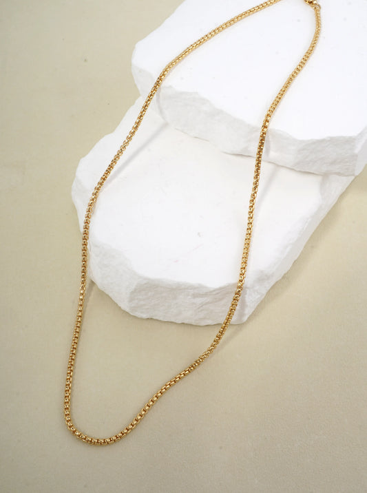 18 Inch Delicate Box Chain Necklace