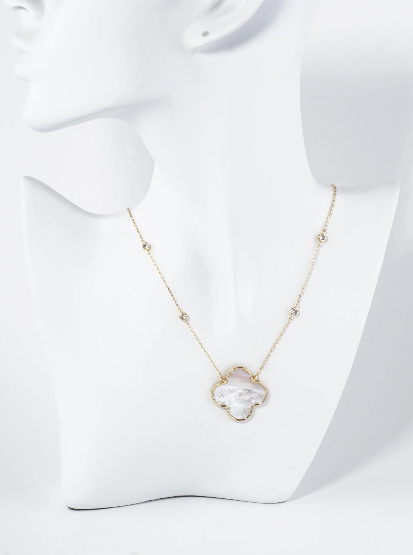 18K Gold Dipped 1 Inch Quatrefoil Pendant CZ Stone Chain Necklace