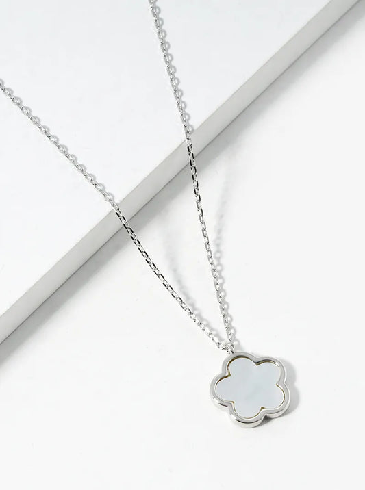 18K Gold Dipped 12mm Semi-Precious Flower Pendant Necklace