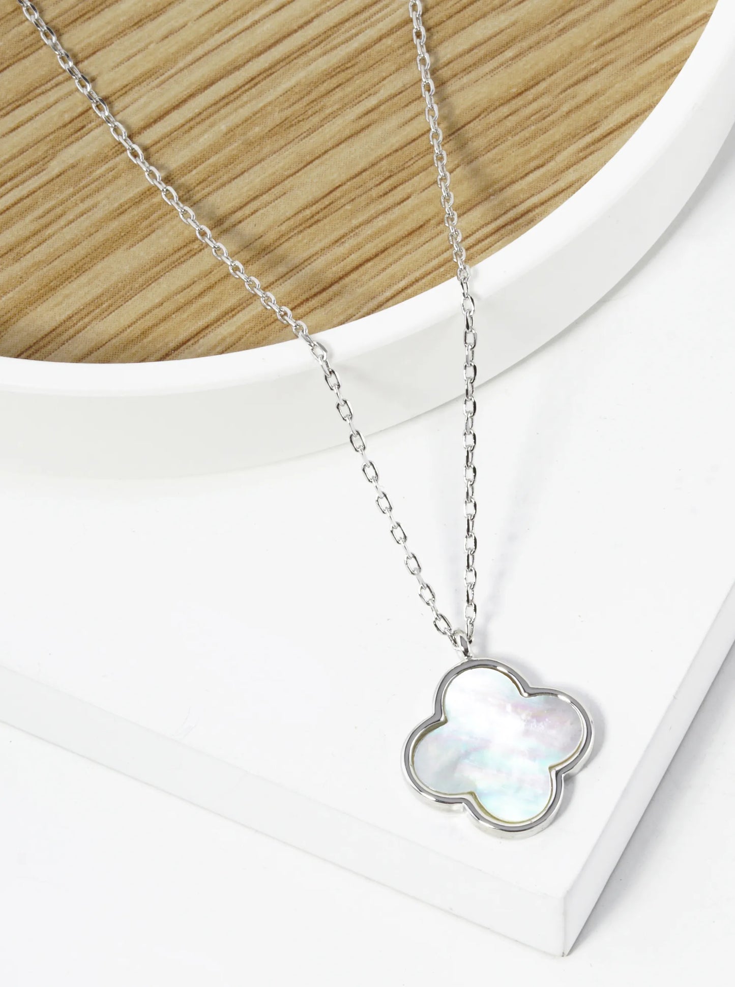 18K Gold Dipped 14mm Semi-Precious Quatrefoil Pendant Necklace