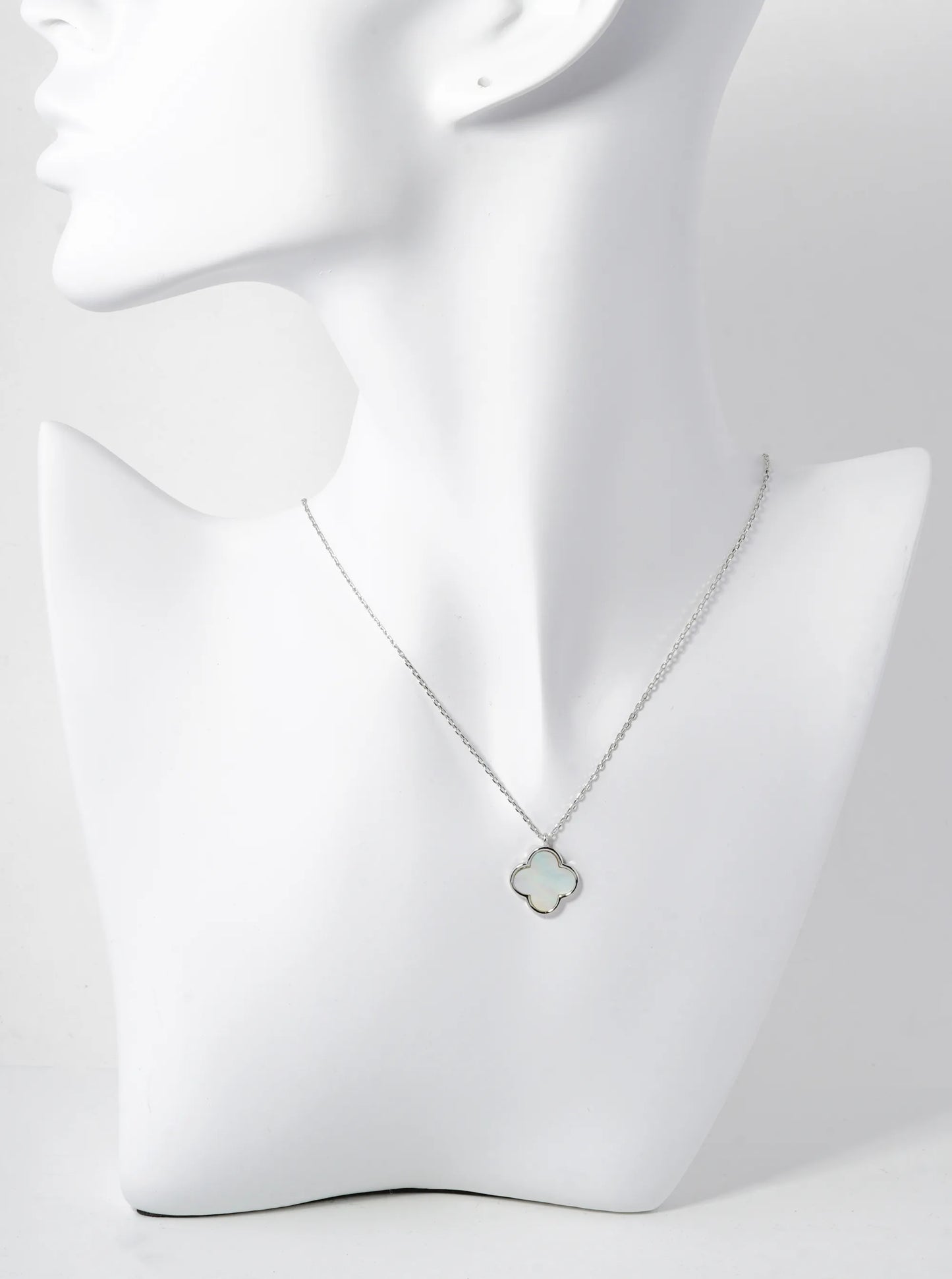 18K Gold Dipped 14mm Semi-Precious Quatrefoil Pendant Necklace