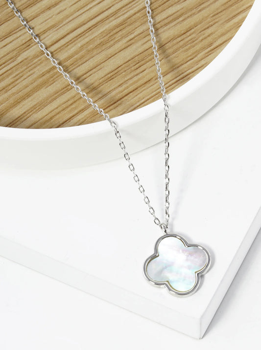 18K Gold Dipped 14mm Semi-Precious Quatrefoil Pendant Necklace
