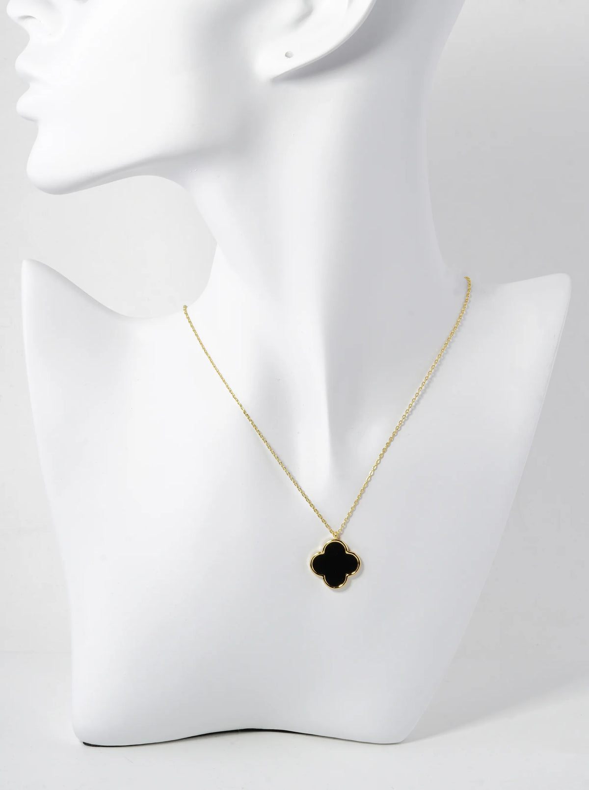 18K Gold Dipped 16mm Quatrefoil Pendant Necklace