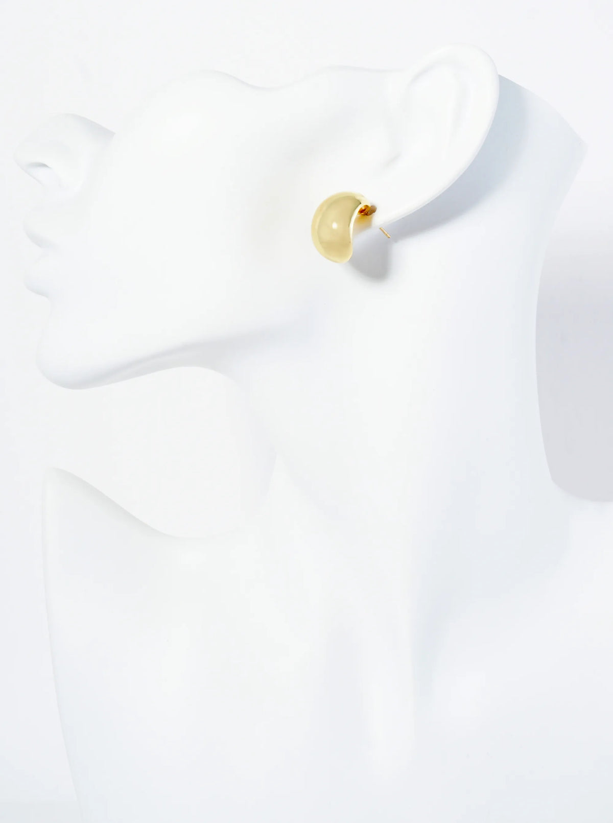 18K Gold Dipped 18mm Curved Oval Post Earrings