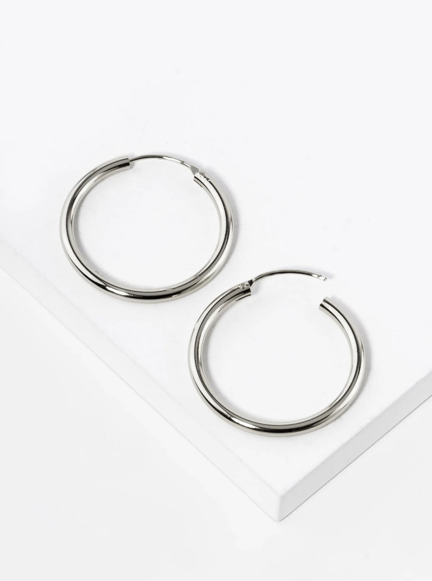 18K Gold Dipped 30mm Brass Infinite Hoop Earrings