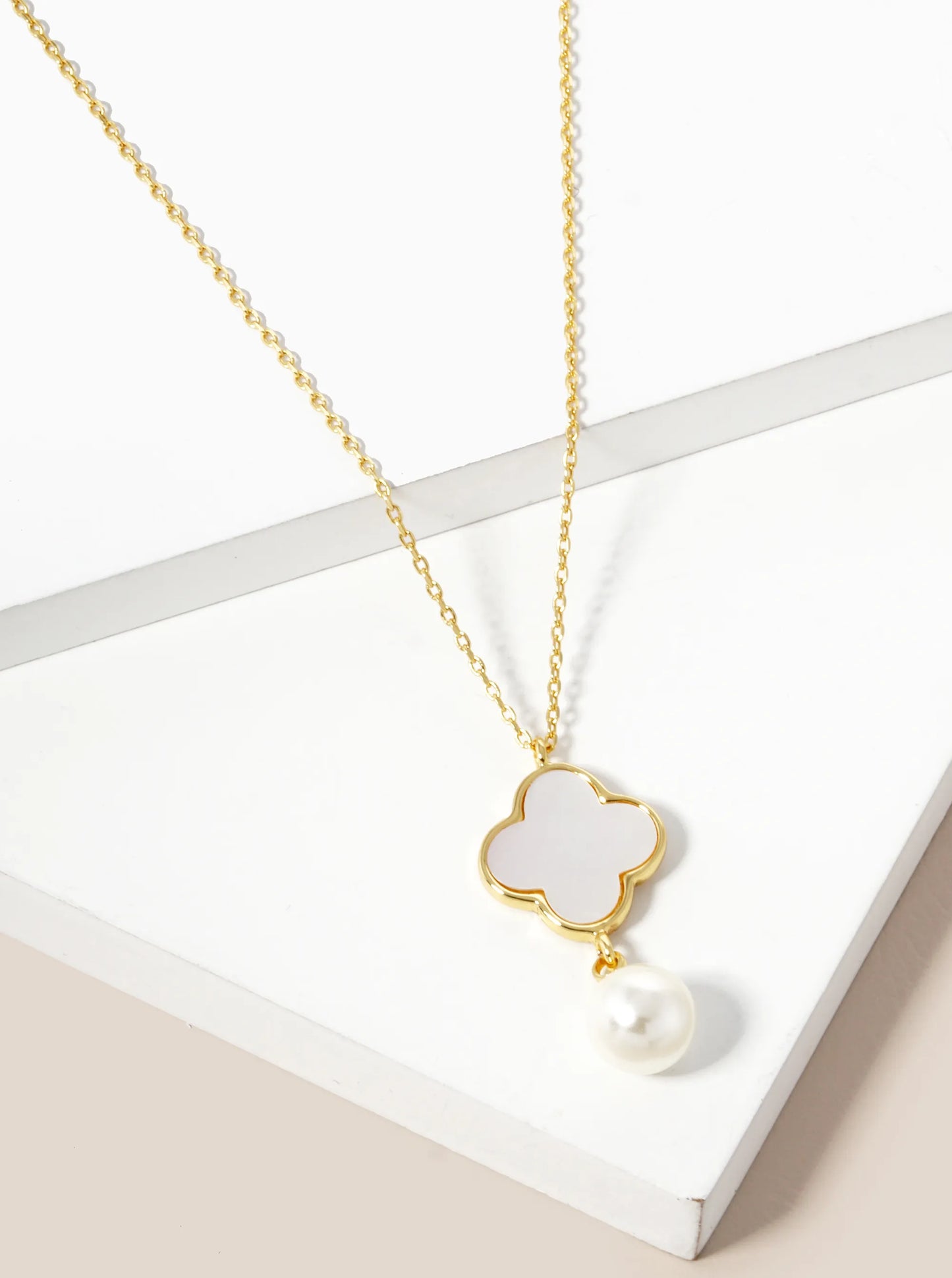 18K Gold Dipped 7mm Pearl Drop Quatrefoil Pendant Necklace