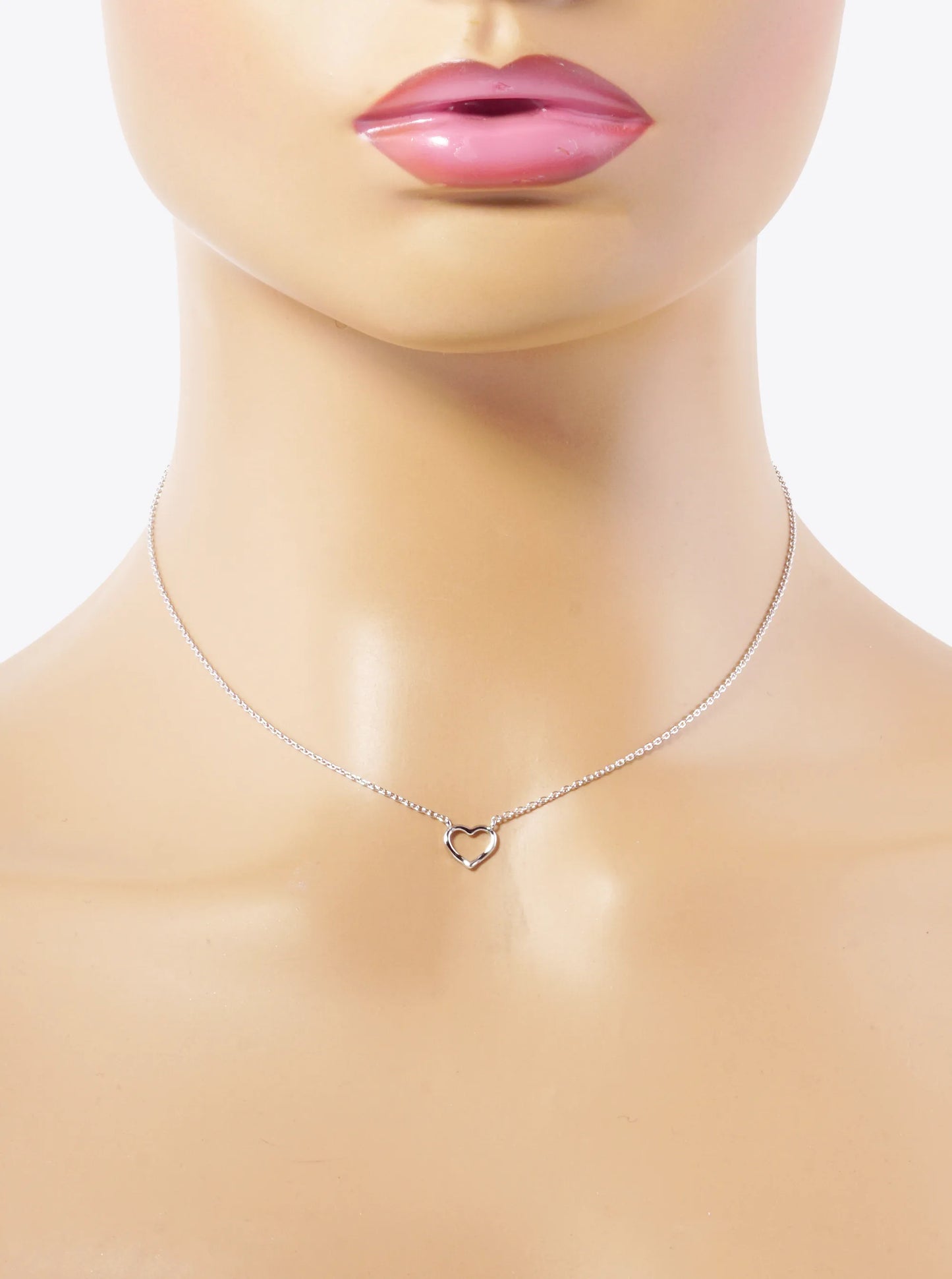 18K Gold Dipped 8mm Delicate Wire Heart Pendant Necklace