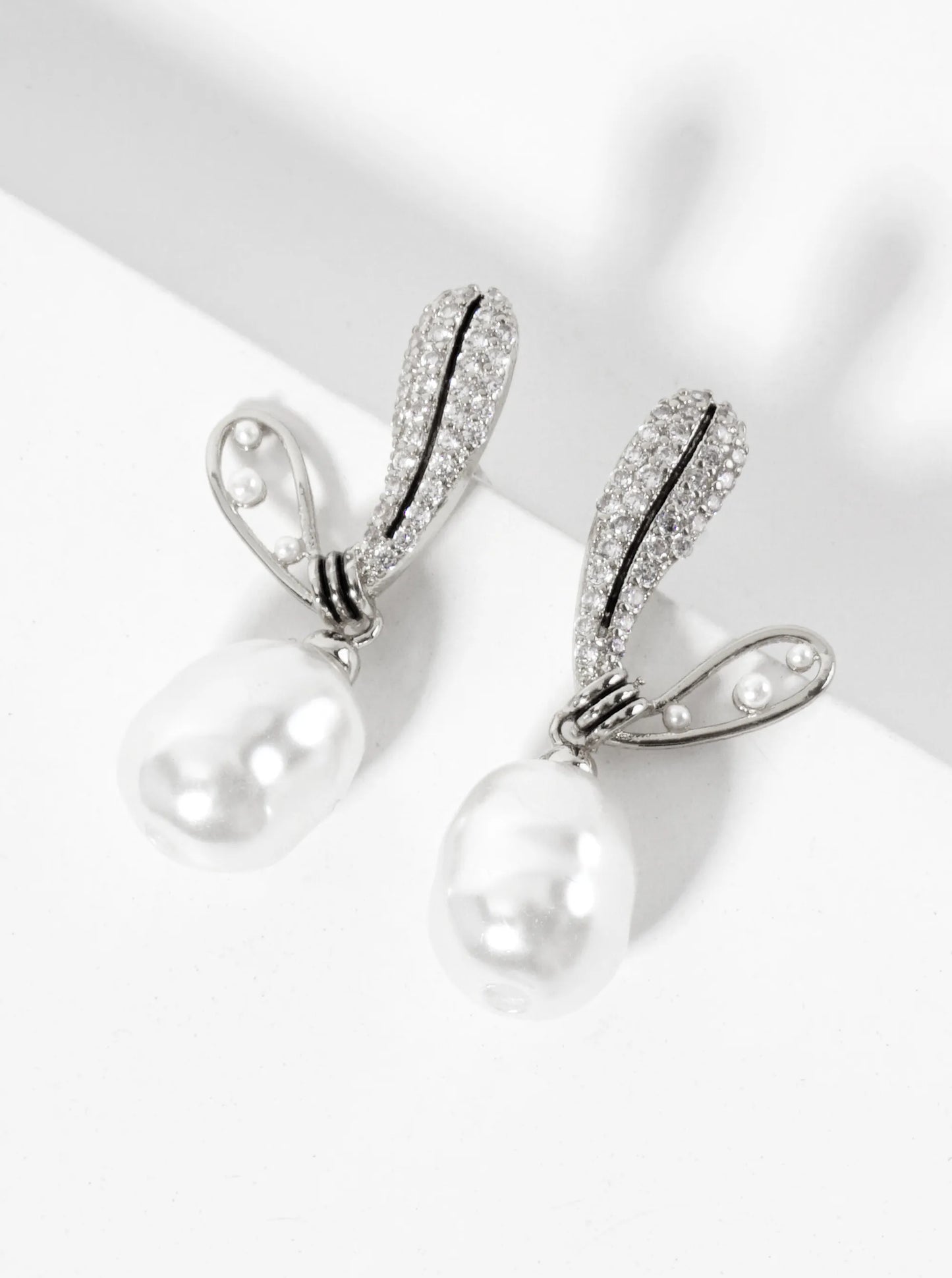 18K-Gold-Dipped Brass Micro-Pave-Set Cubic-Zirconia Heart Post Earrings With Pearl Drop