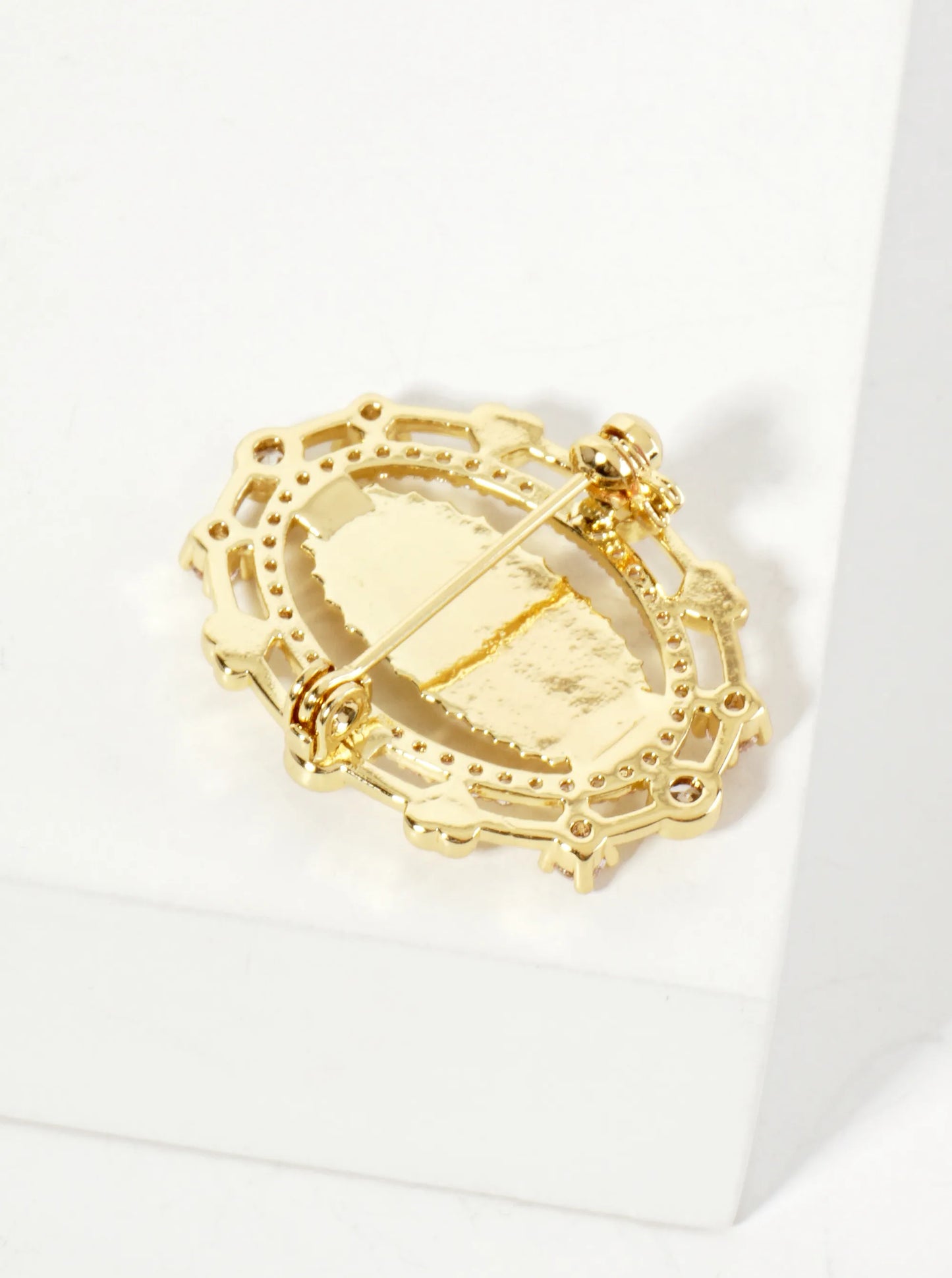 18K-Gold-Dipped Cubic-Zirconia Virgin-Mary Brooch In Oval Frame