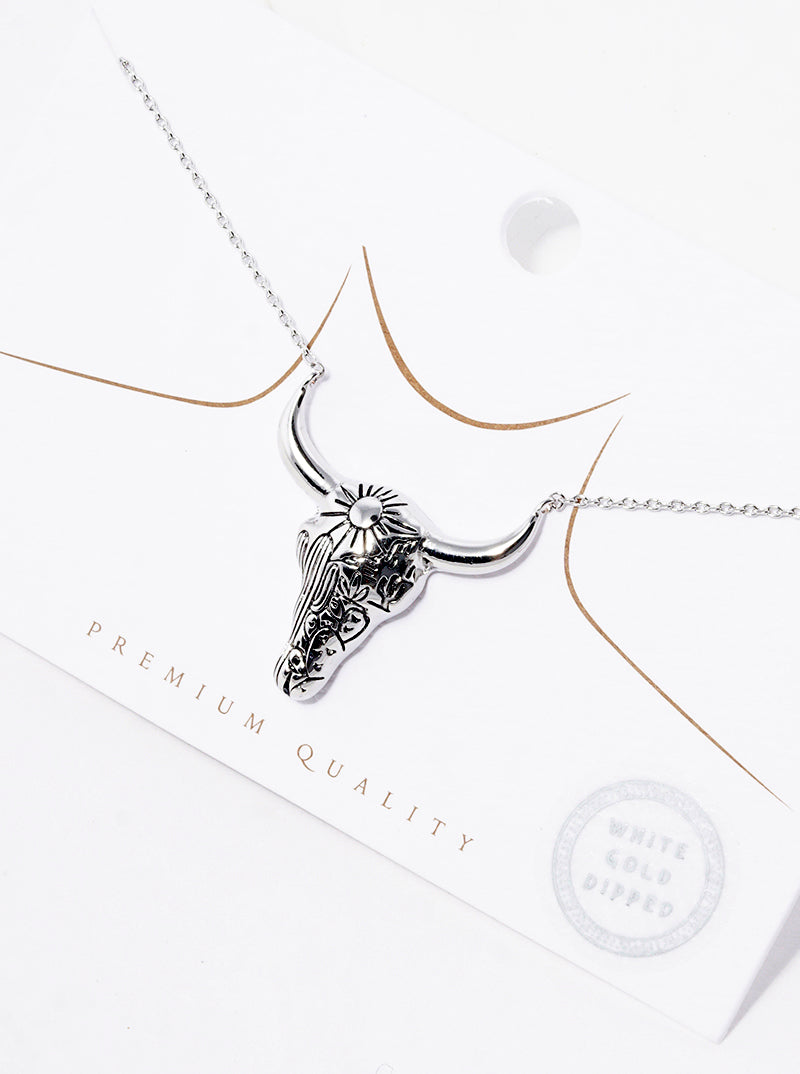 18K Gold Dipped Pattern Engraved Bull Head Pendant Necklace