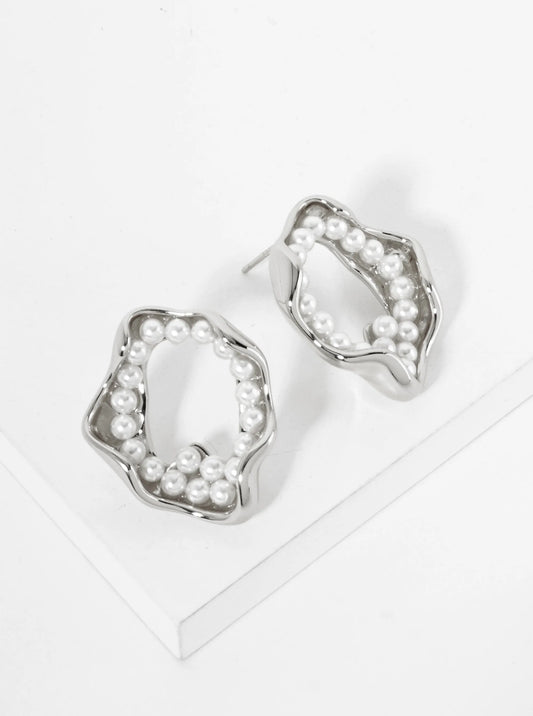 18K Gold Dipped Pearl Beaded Organic Circle Post Earrings