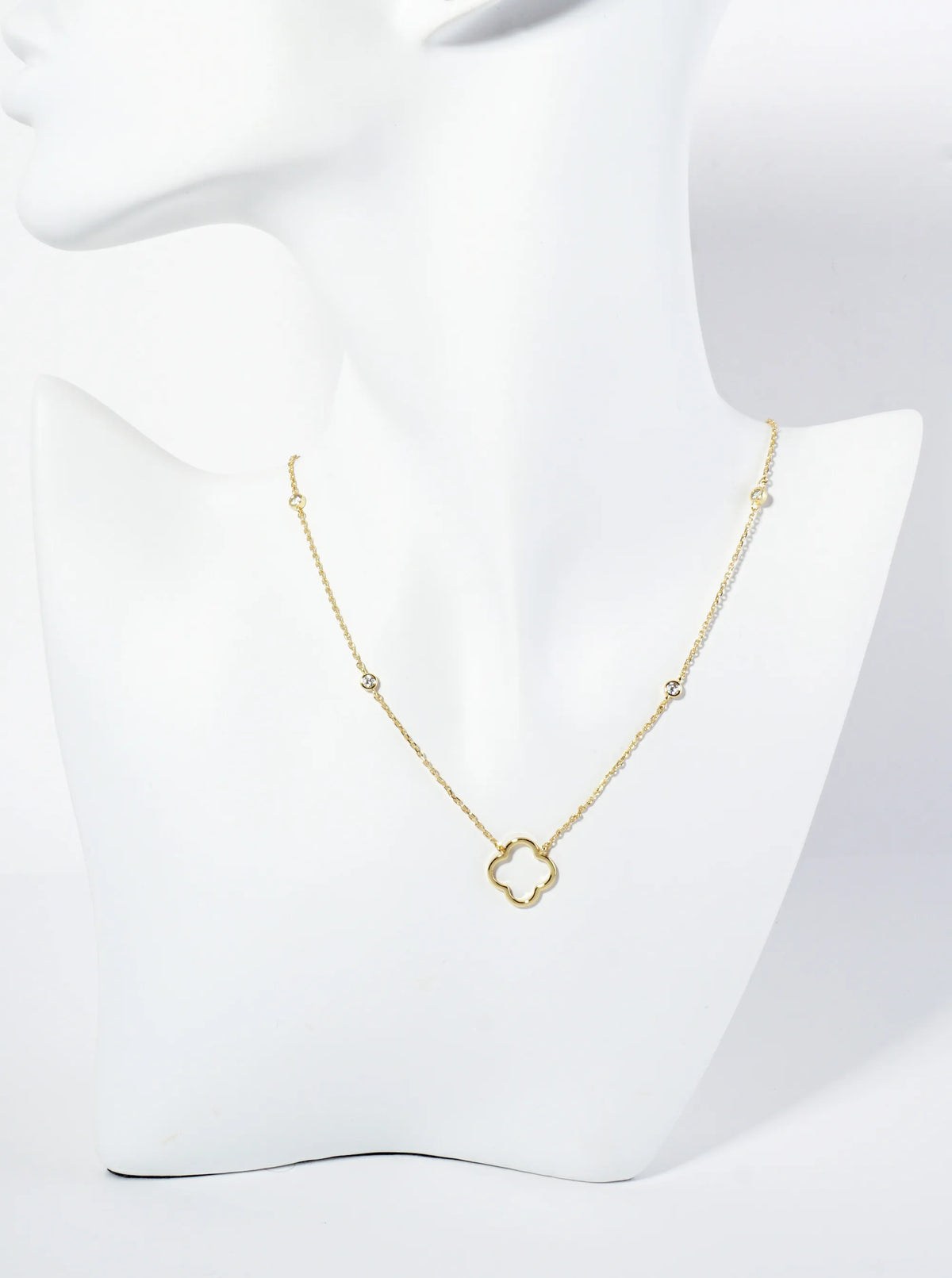 18K Gold Dipped Quatrefoil Cutout Pendant Necklace