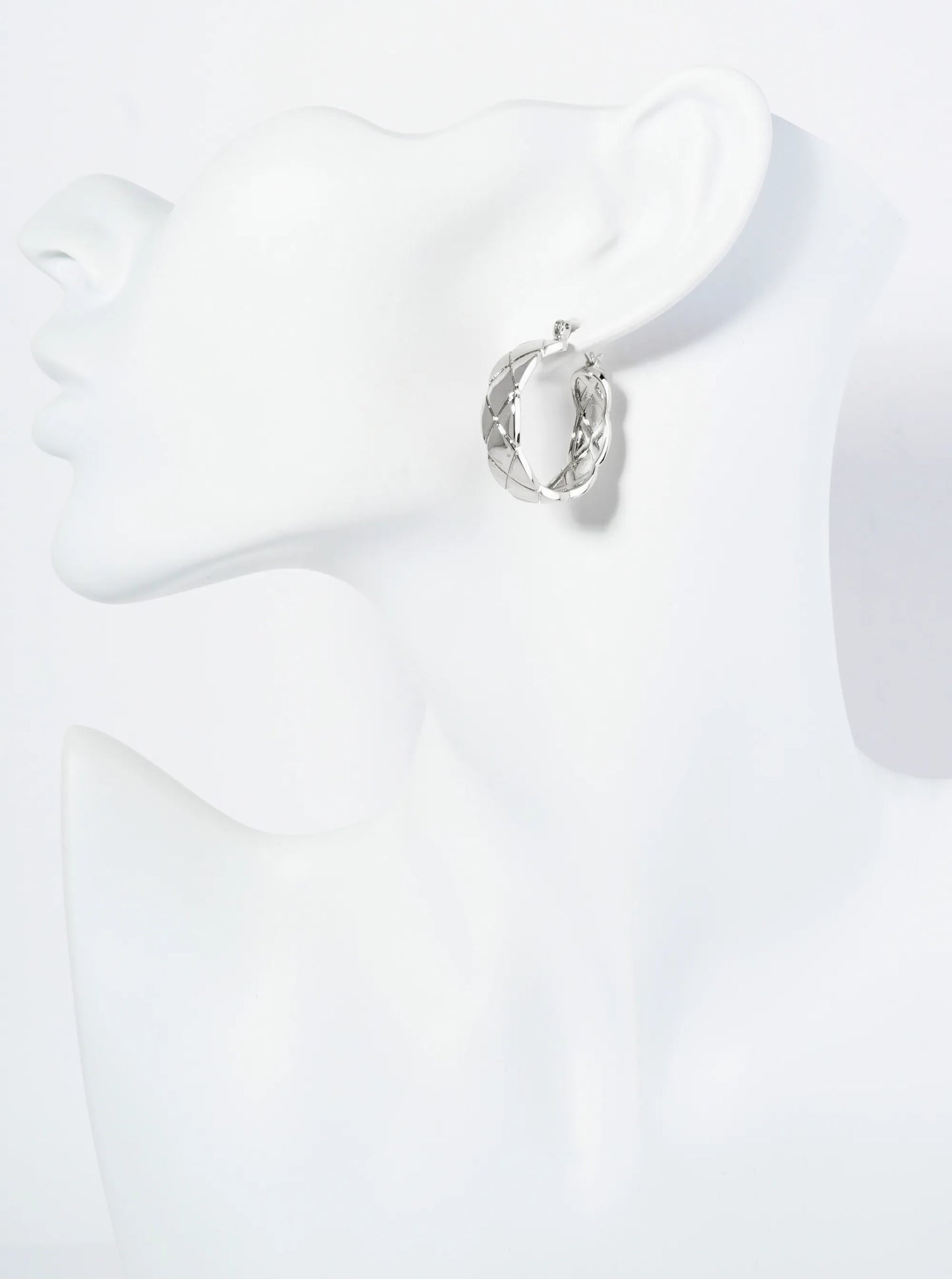 18K Gold Dipped Textured 25mm Latchback Hoop Earrings