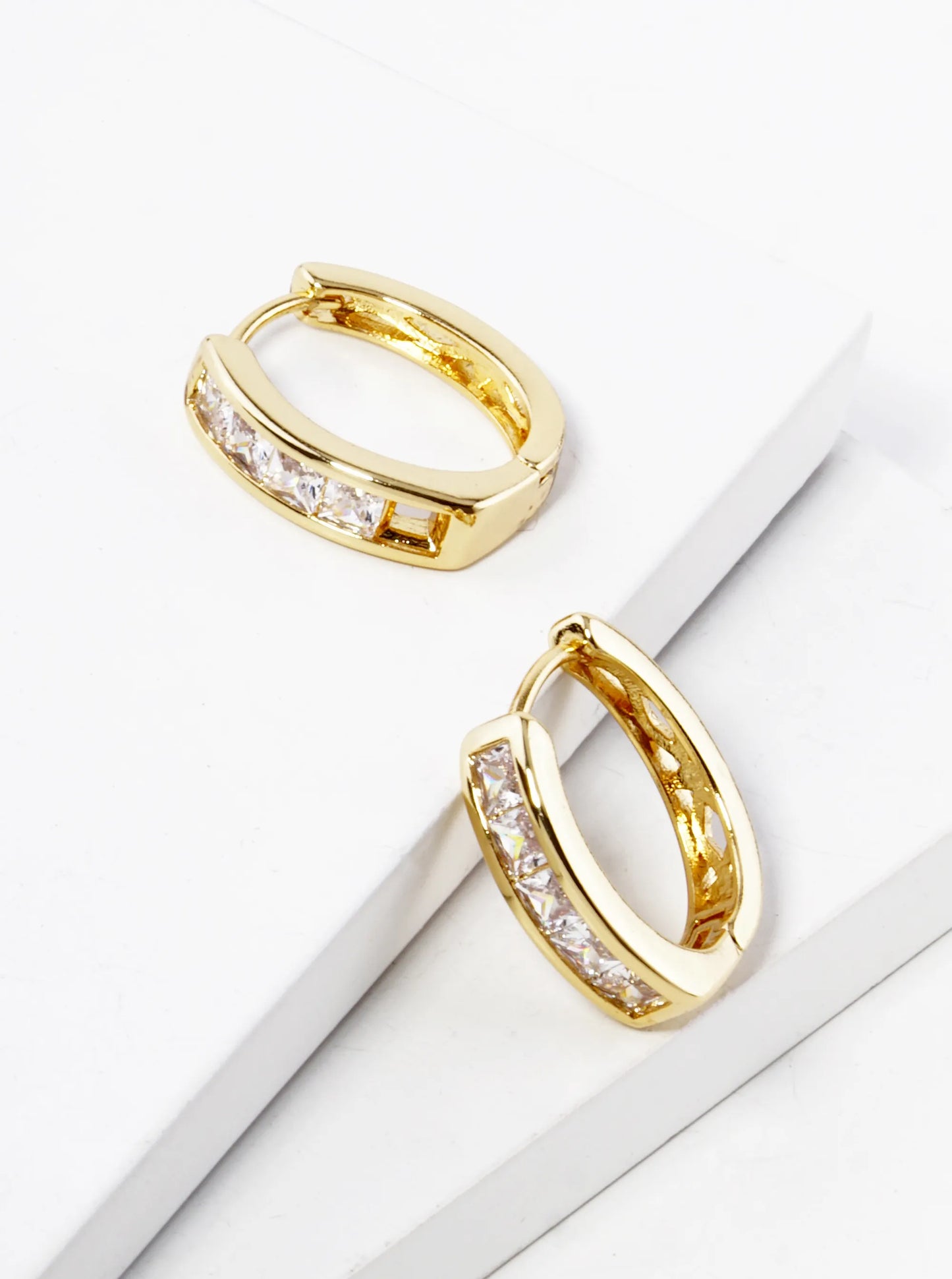 18K Gold Dipped Textured Oval Brass Oval Huggie Earrings