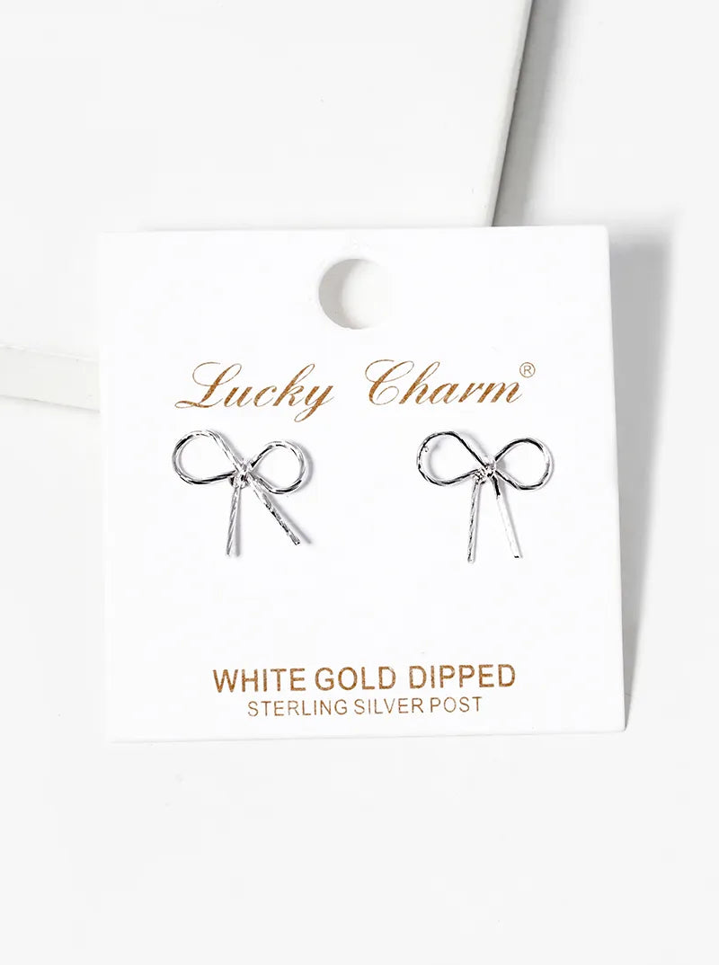 18K Gold Dipped Textured Wire Ribbon Bow Post Stud Earrings