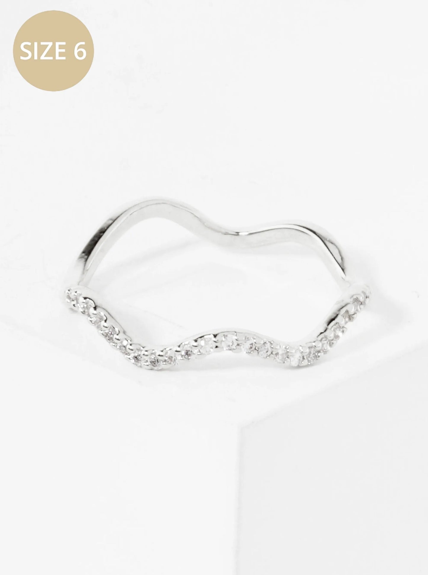 18K-Gold-Dipped Wavy CZ Minimalist Ring