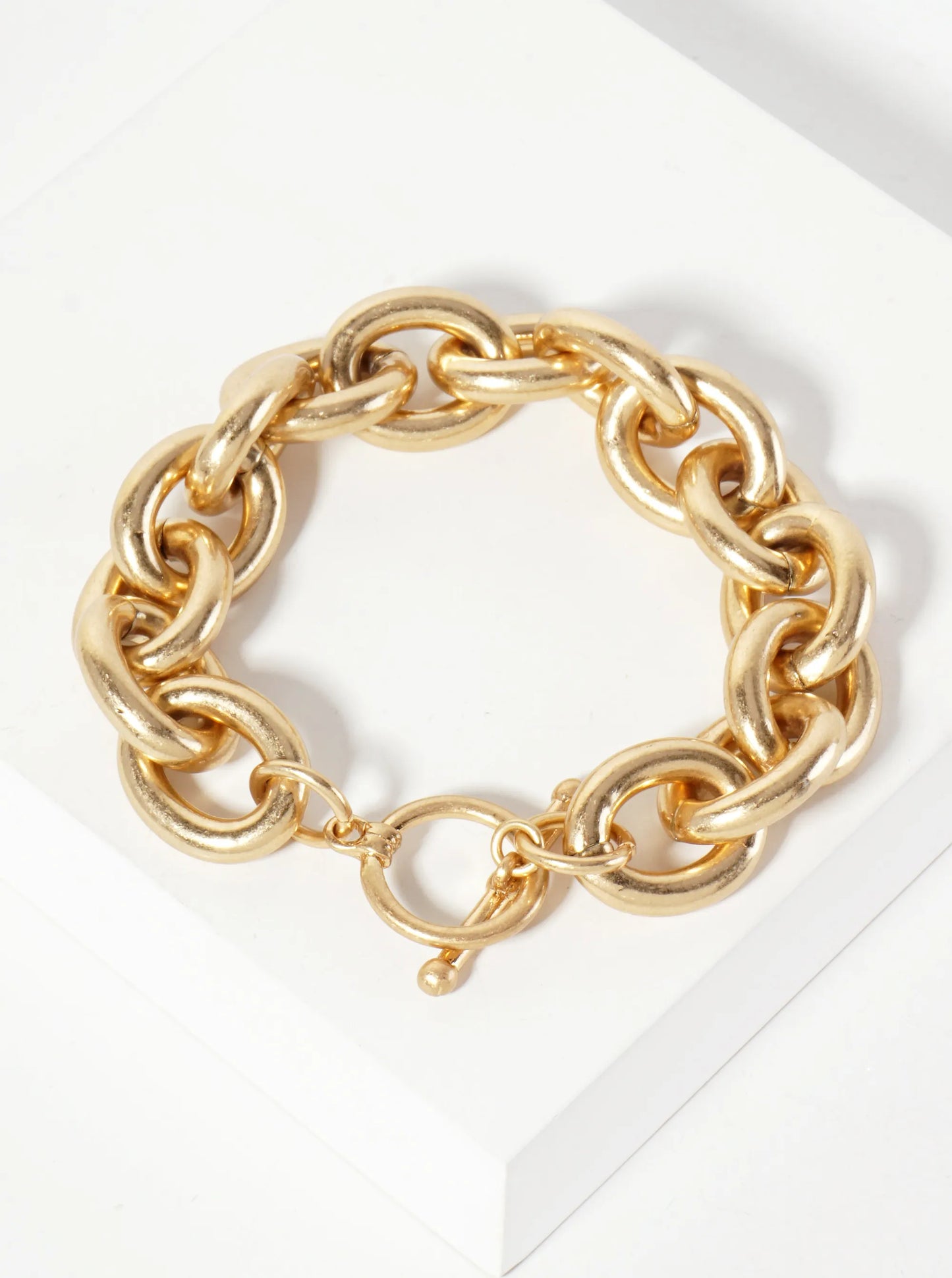 18mm Bold Link Chain Bracelet With Toggle-Closure