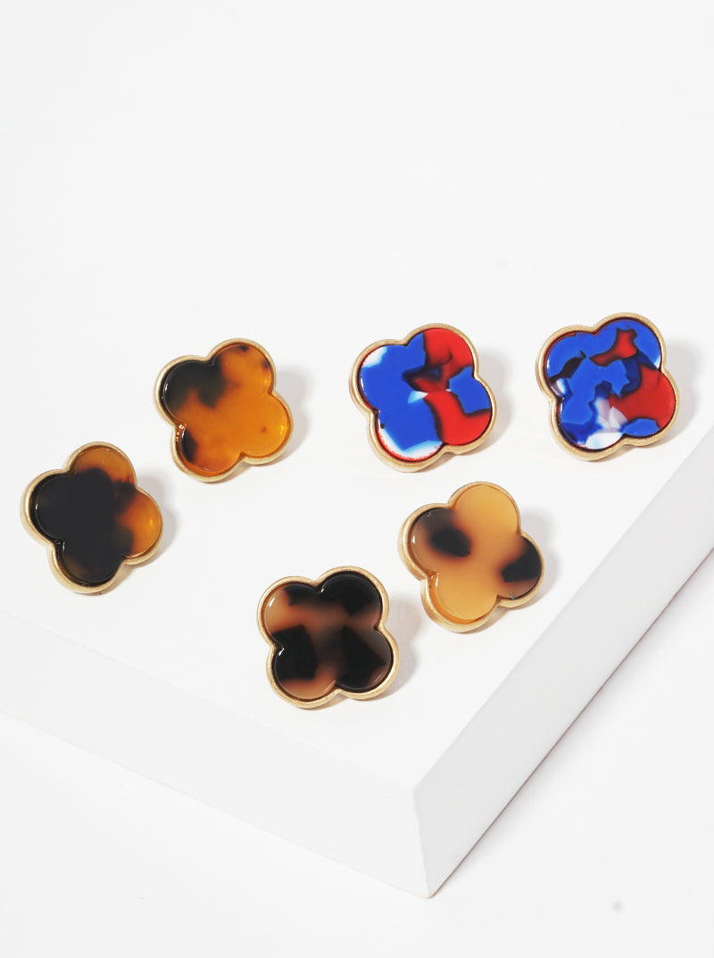 18mm Quatrefoil Shaped Acetate Post Stud Earrings