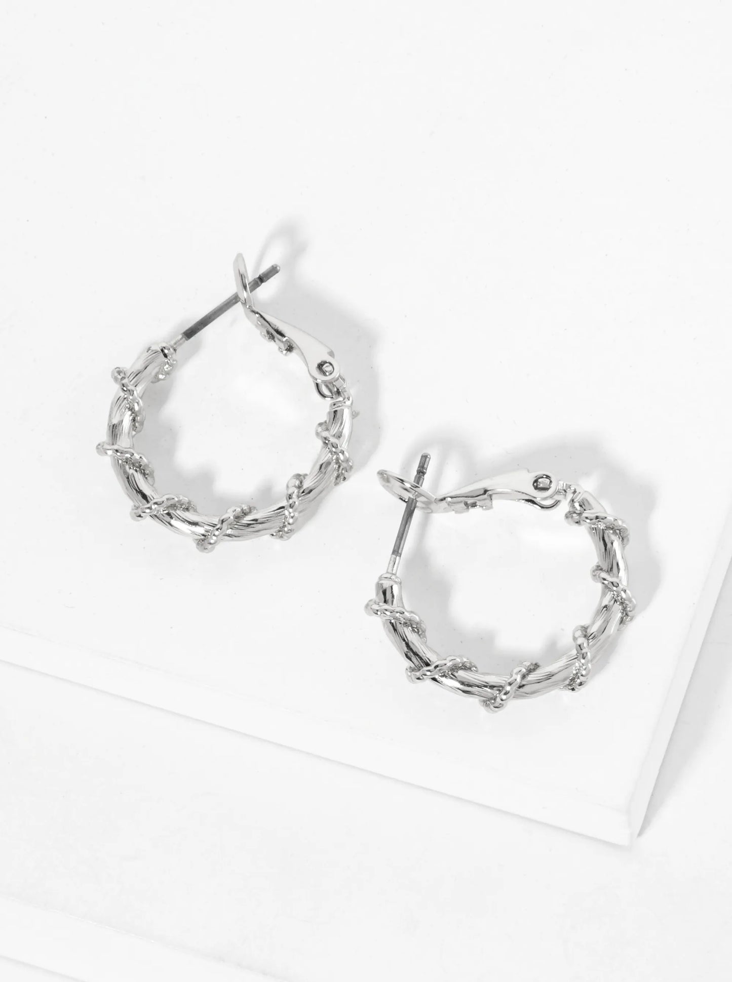 20mm 14K-Gold-Dipped Latch-Back Hoop Earrings With Twisted Vine Design