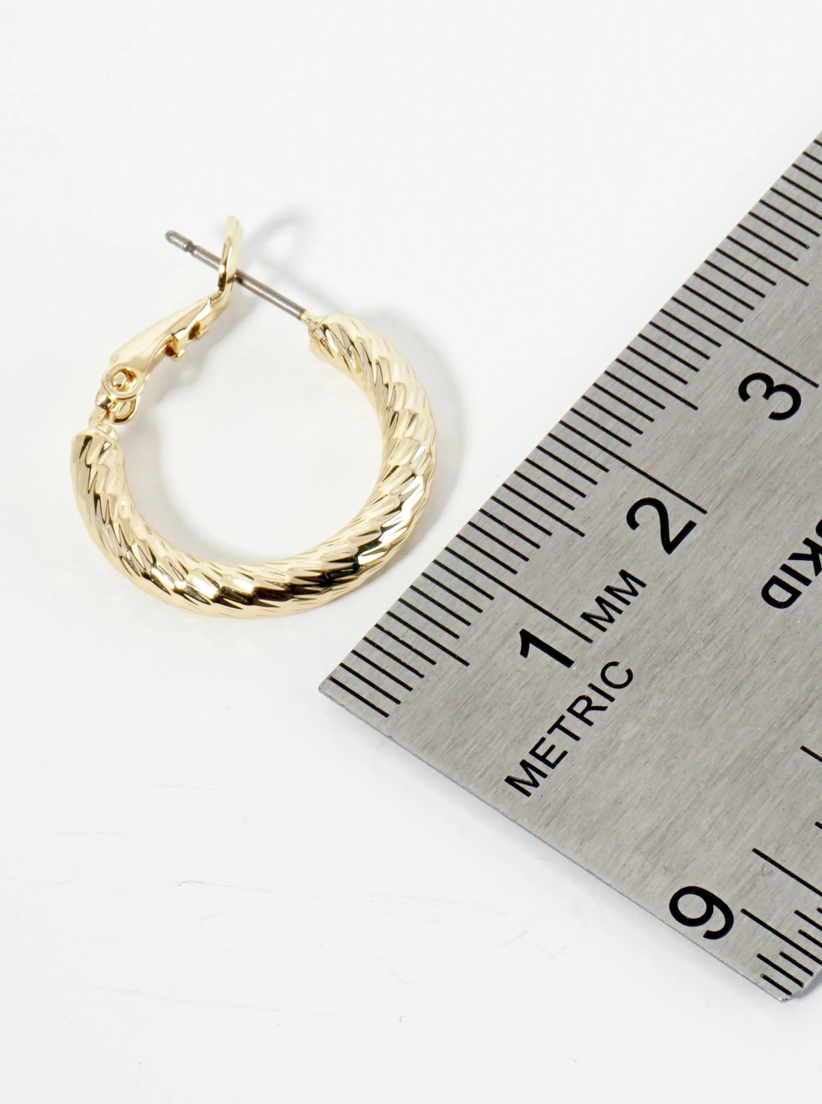 20mm 14K-Gold-Dipped Textured Brass Latch-Back Hoop Earrings With 3mm Thickness
