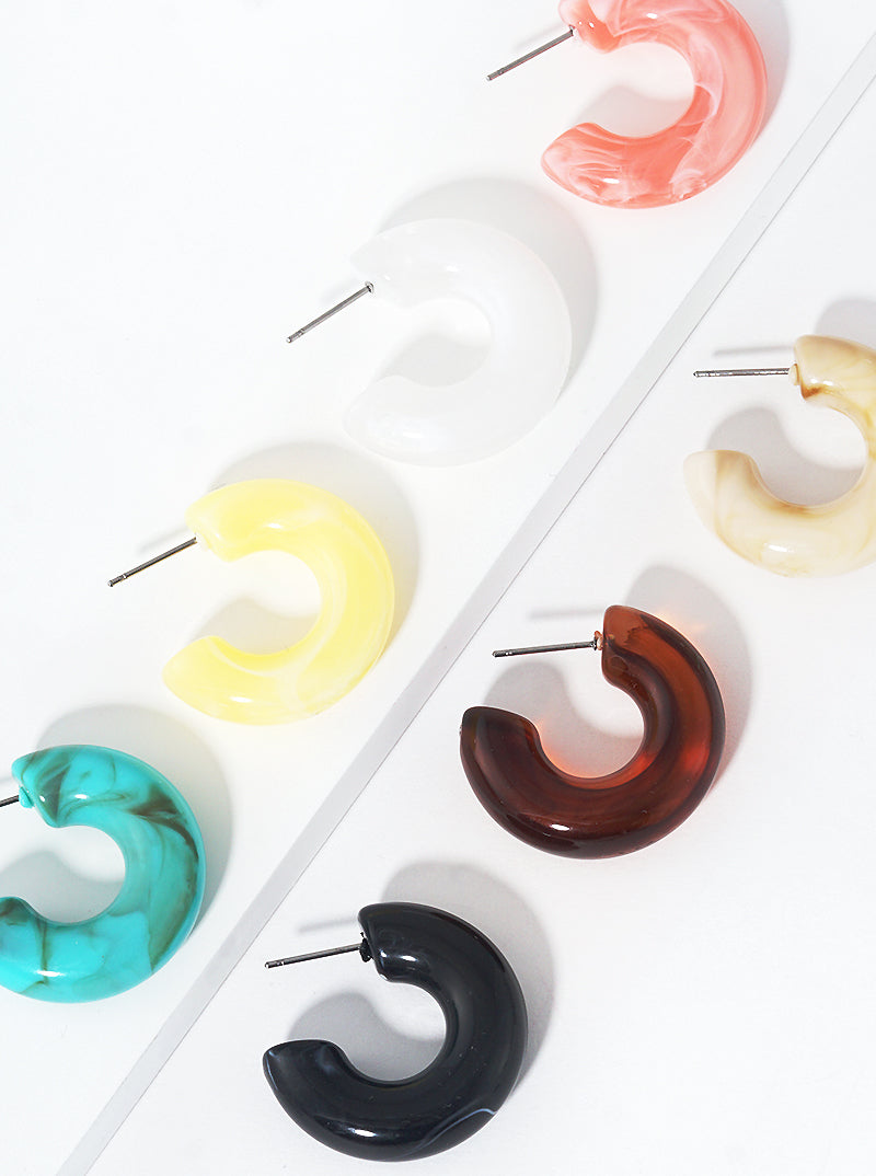 20mm Marbled Resin Open Hoop Earrings