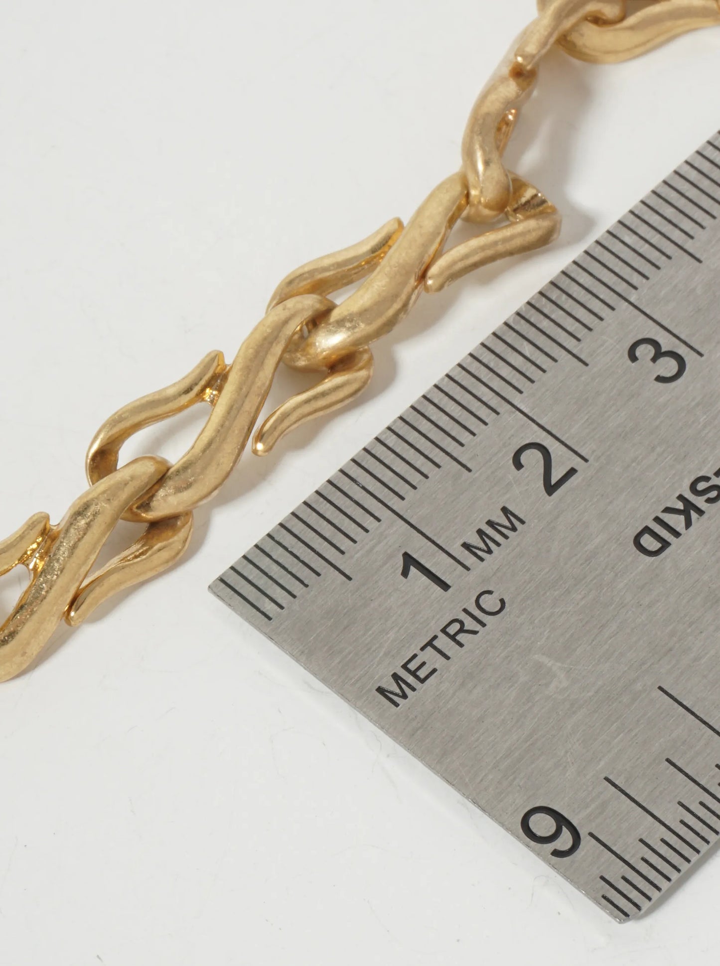 20mm S-Shaped Chain Metal Necklace