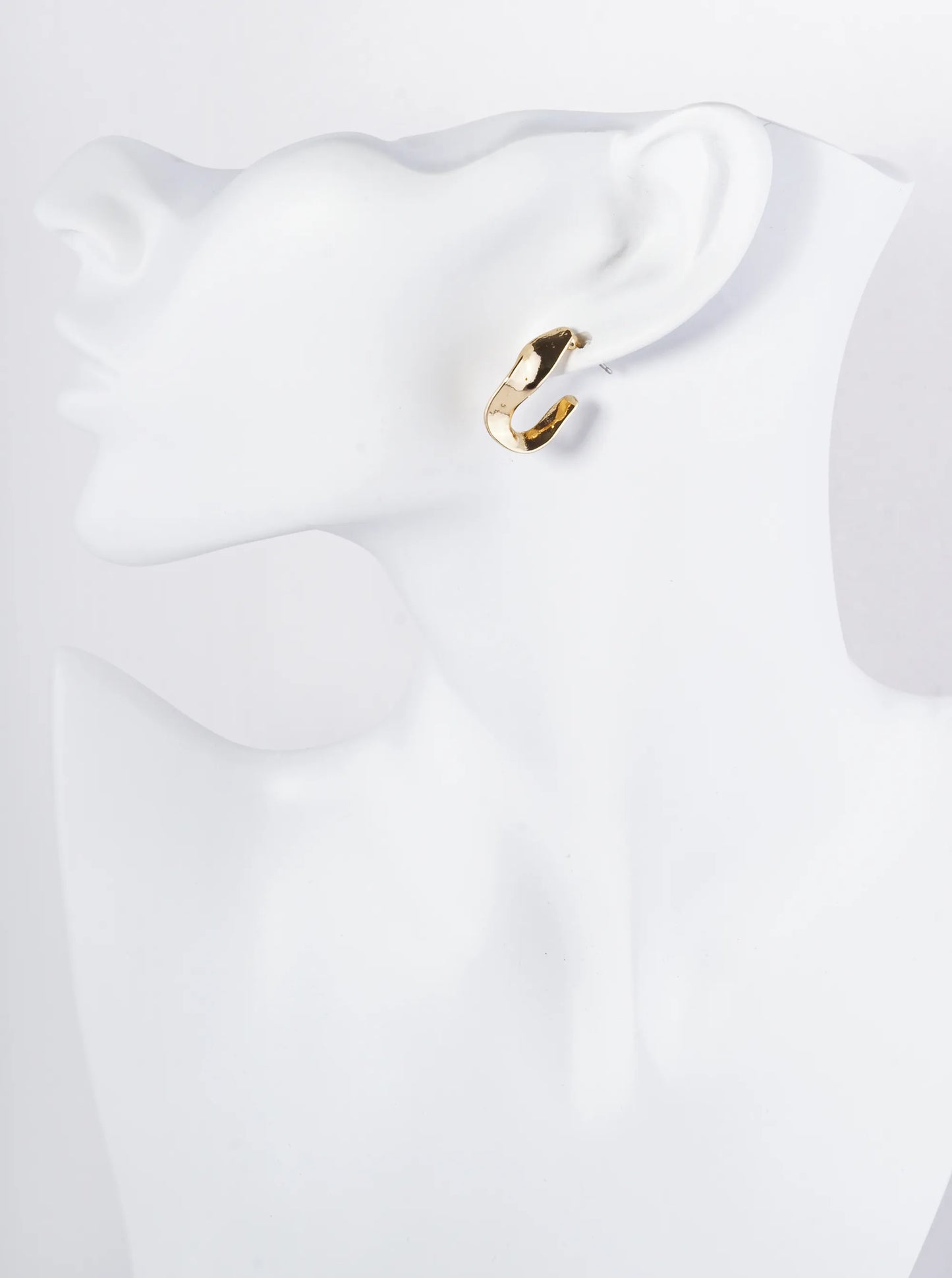 20mm Wavy Minimalist Open Hoop Earrings