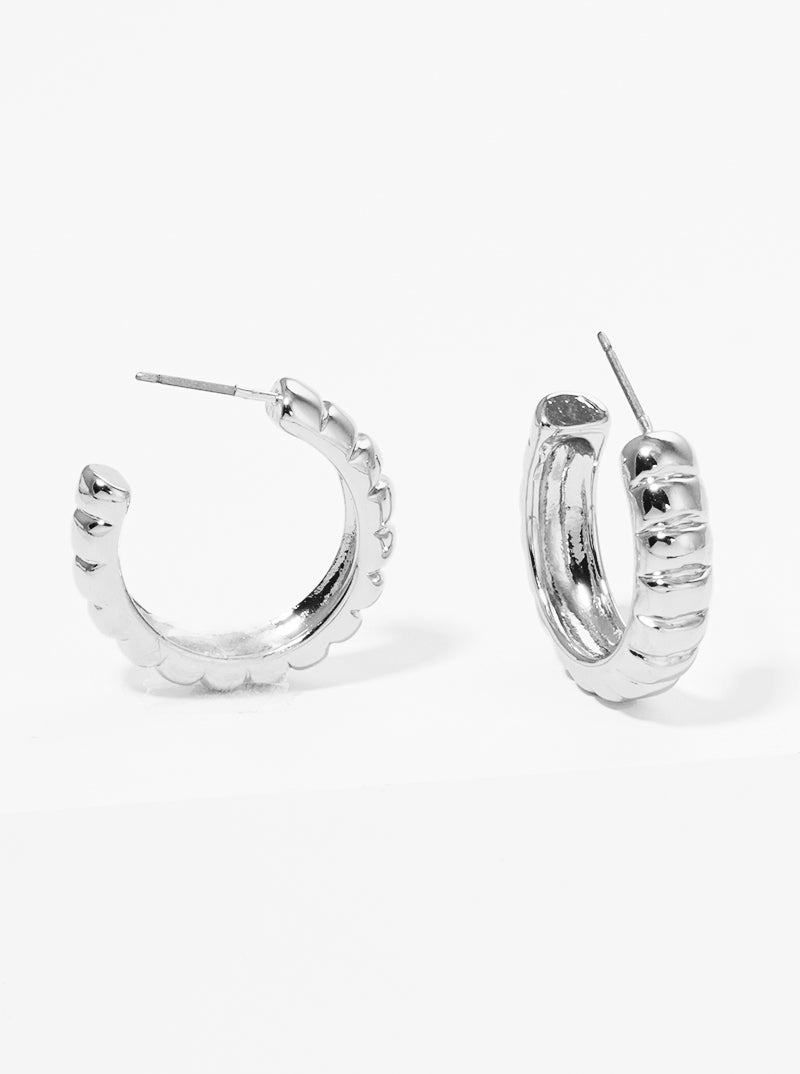 20mm Round Metal Hoop Earrings