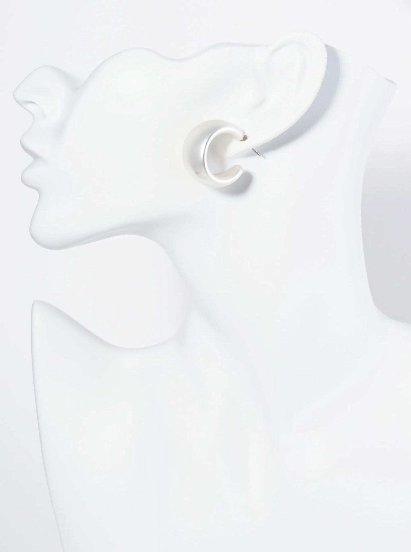 23mm Hollow Metallic Bold Chunky Hoop Earrings