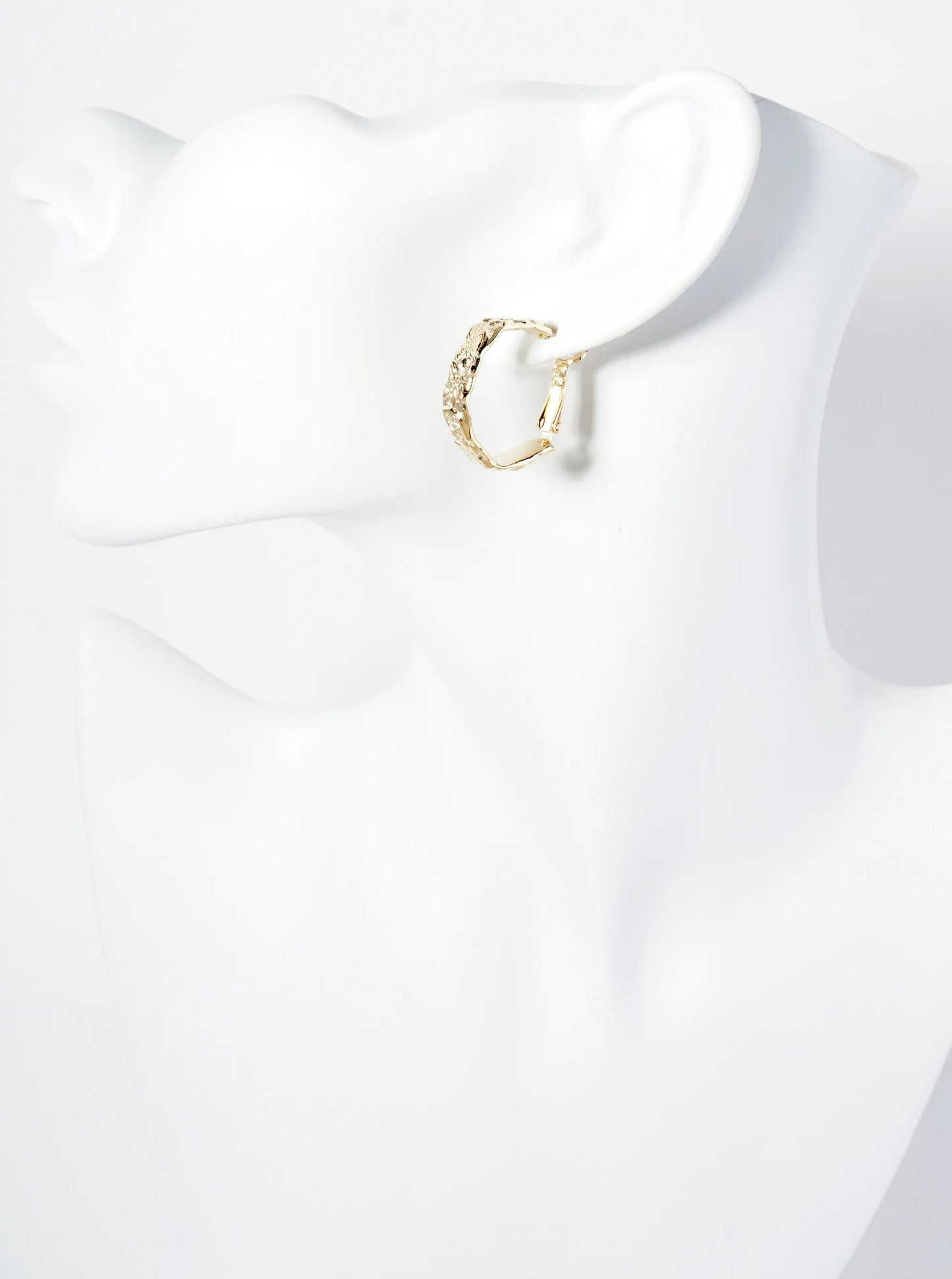 25mm 14K-Gold-Dipped Latch-Back Hoop Earrings With Floral And Leaf Texture