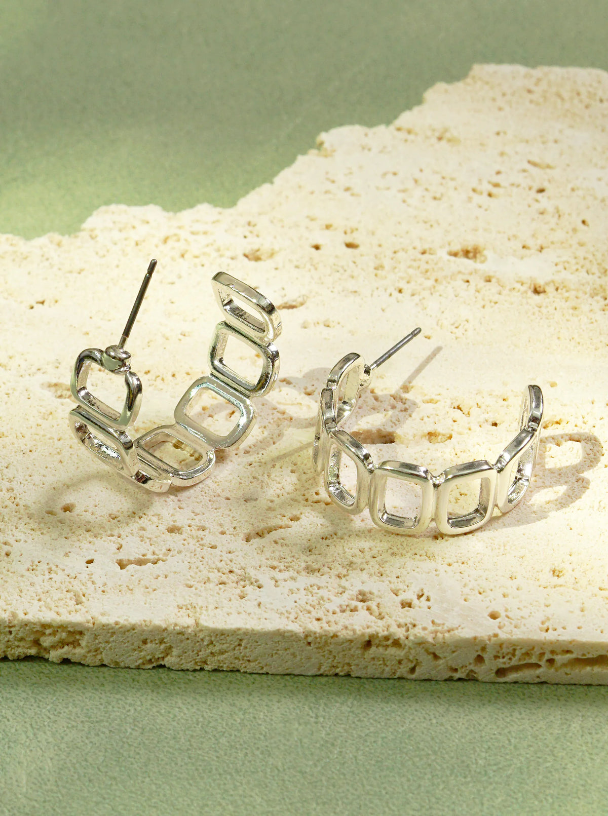 25mm Geometric Lightweight Open Hoop Earrings