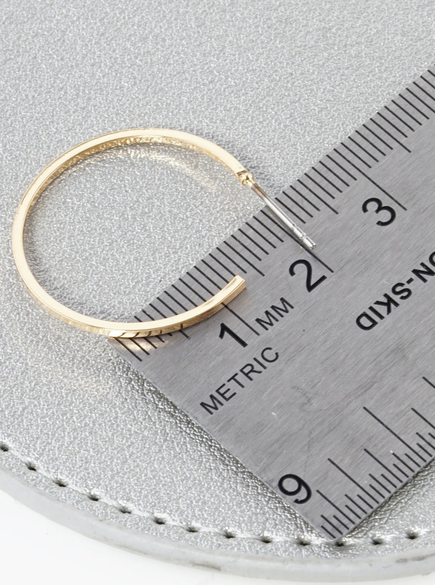 25mm Lightweight Brass Skinny Open Hoop Earrings