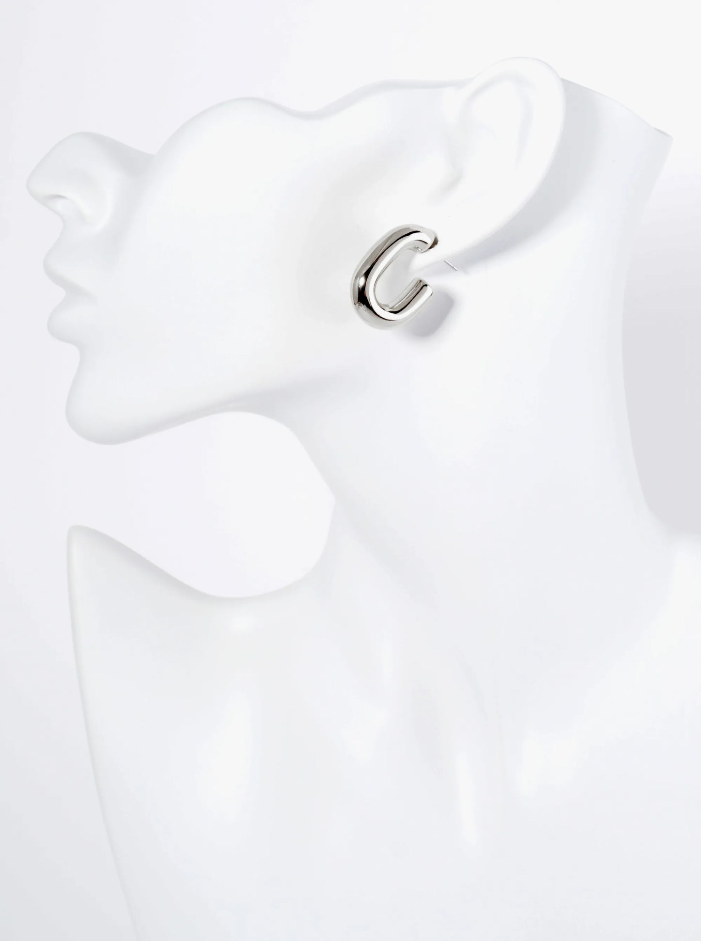 25mm Metal Hollow Oval Hoop Earrings