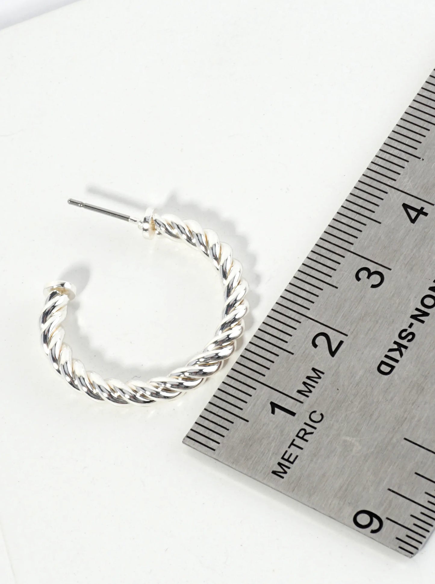 25mm Rope Textured Open Hoop Earrings
