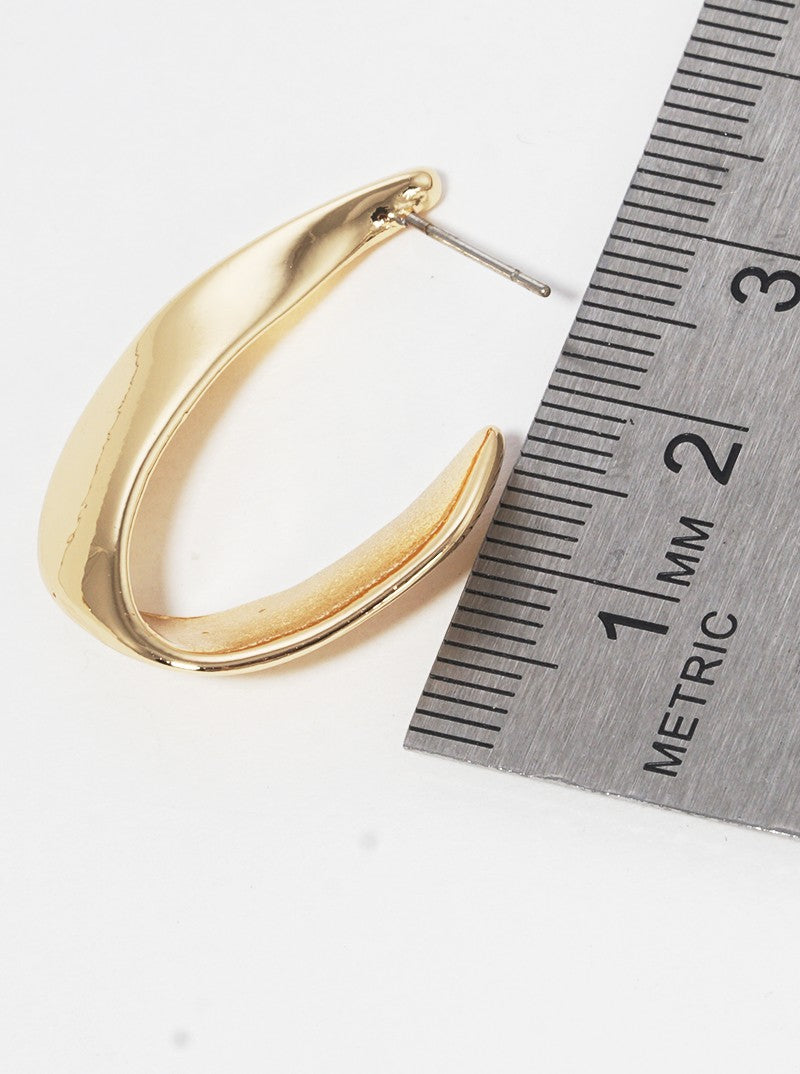 25mm Twist Oval Metal Hoop Earrings