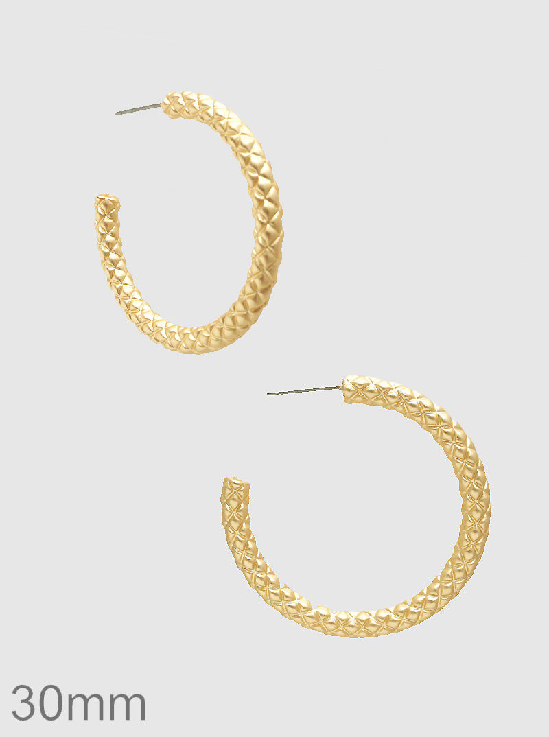 30MM METAL TEXTURED HOOP EARRINGS