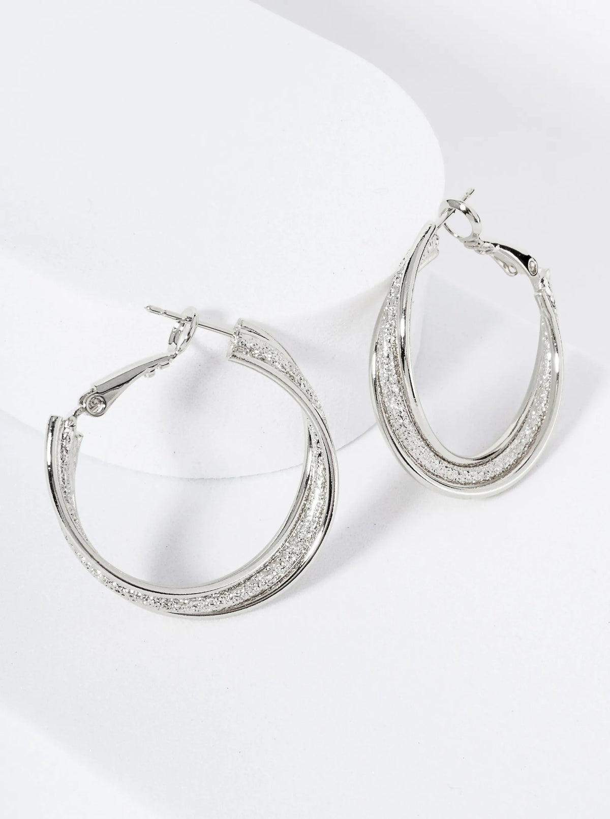 30mm 14K-Gold-Dipped Latch-Back Hoop Earrings With Intertwined Textured Lines