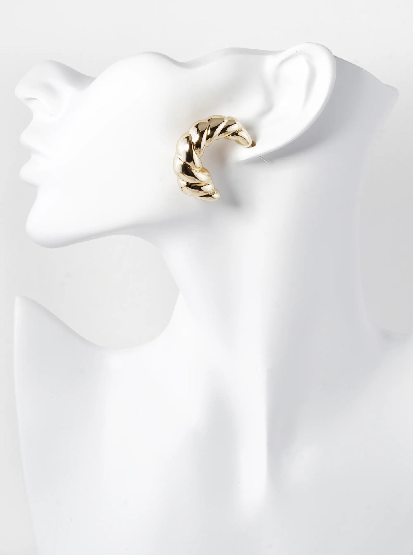 30mm Hollow Metallic Open Croissant Hoop Earrings