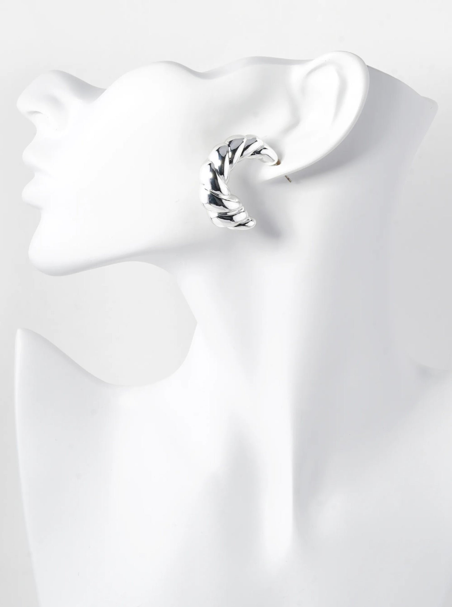 30mm Hollow Metallic Open Croissant Hoop Earrings