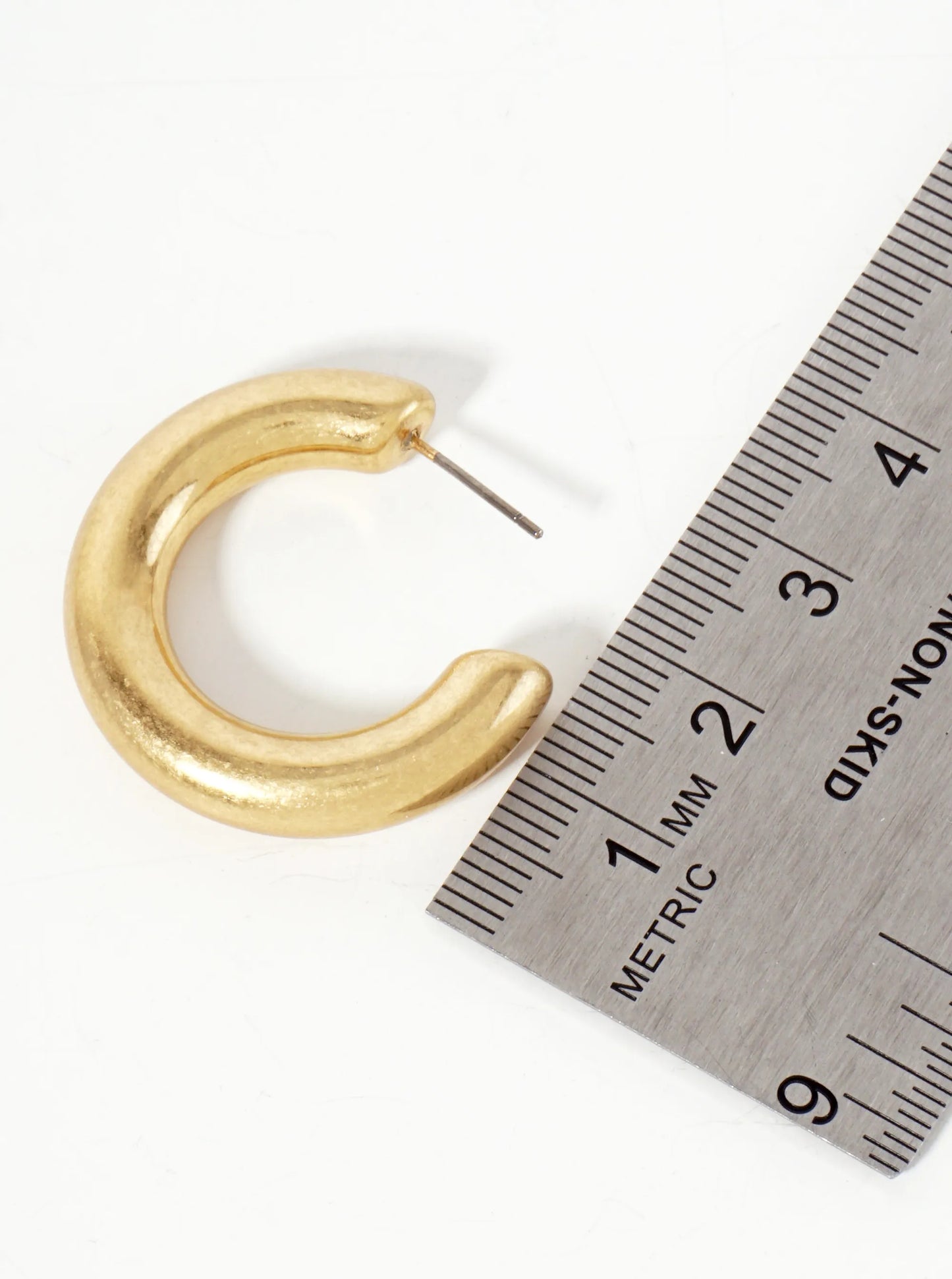 30mm Hollow Open Hoop Earrings With-Titanium-Post