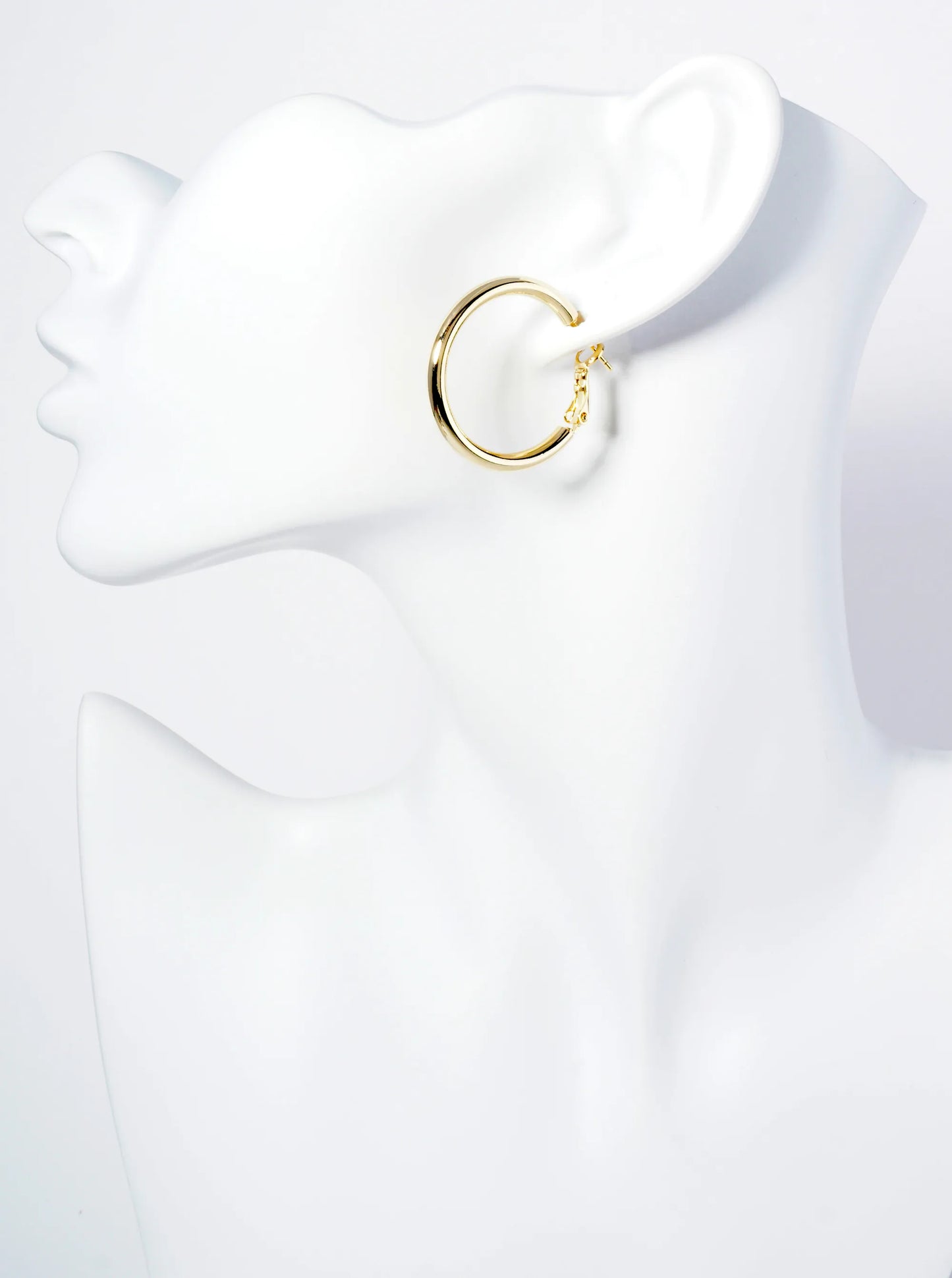 30mm Latch Back Hoop Earrings With 2 And A Half Mm Thickness